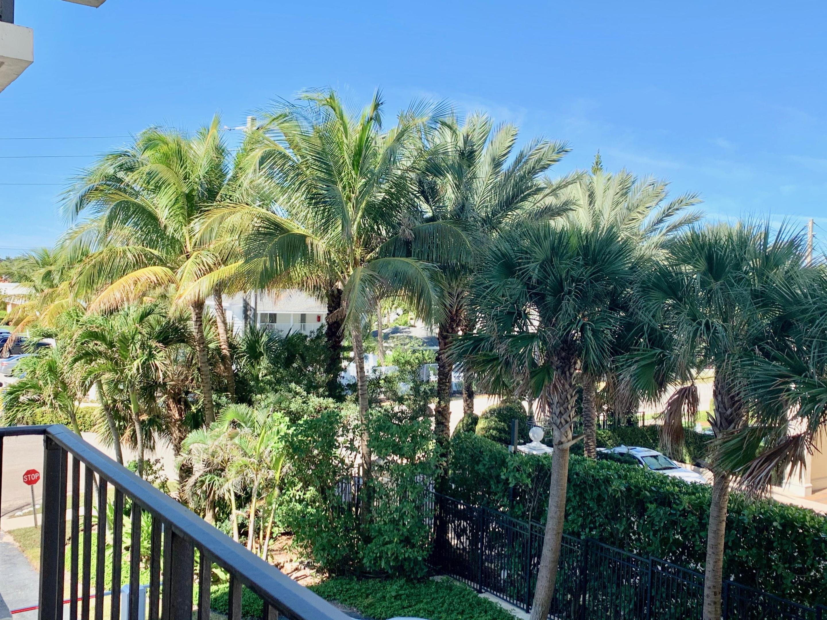 145 Ocean #303, Palm Beach Shores FL 33404