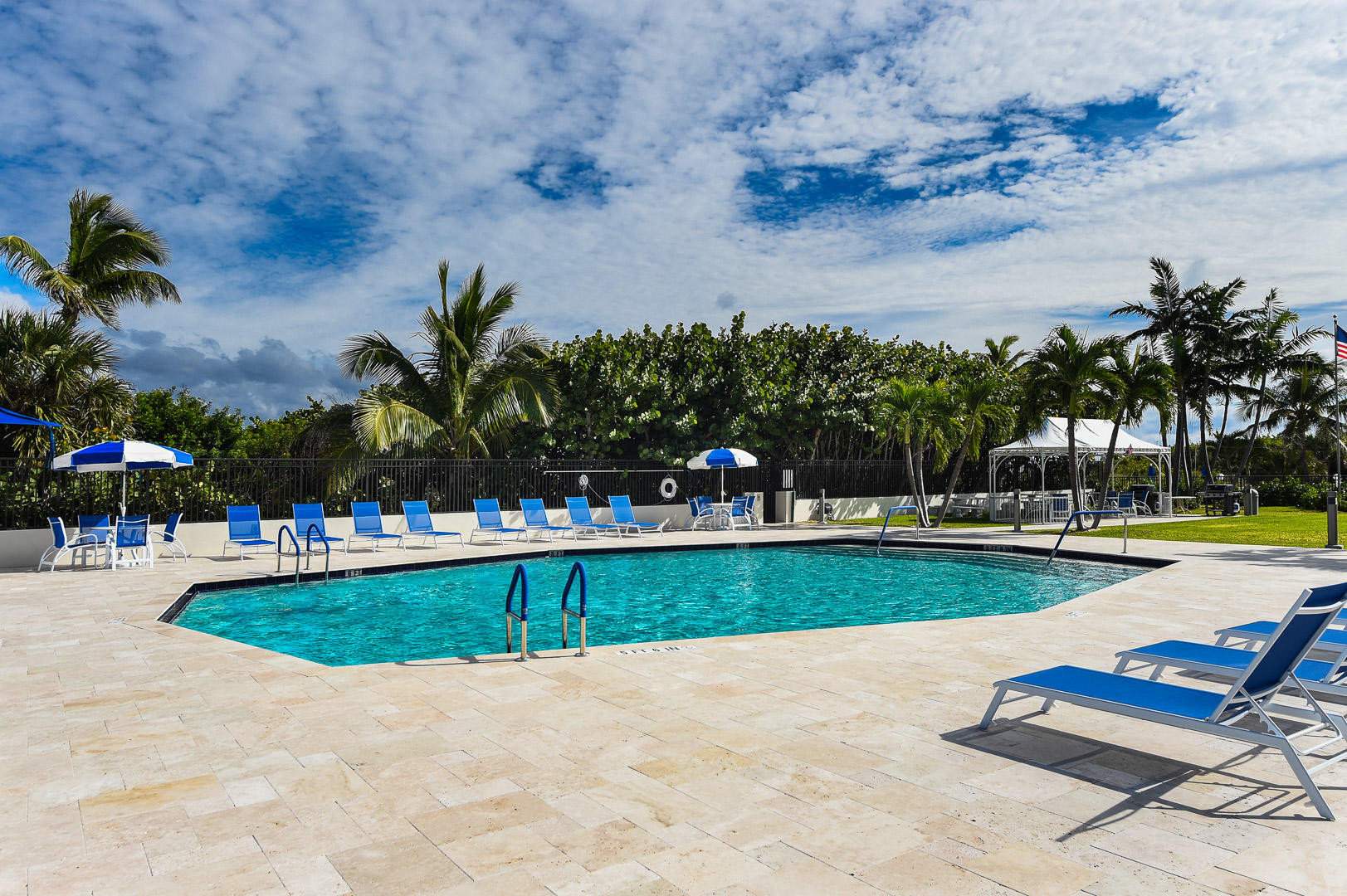 145 Ocean #303, Palm Beach Shores FL 33404