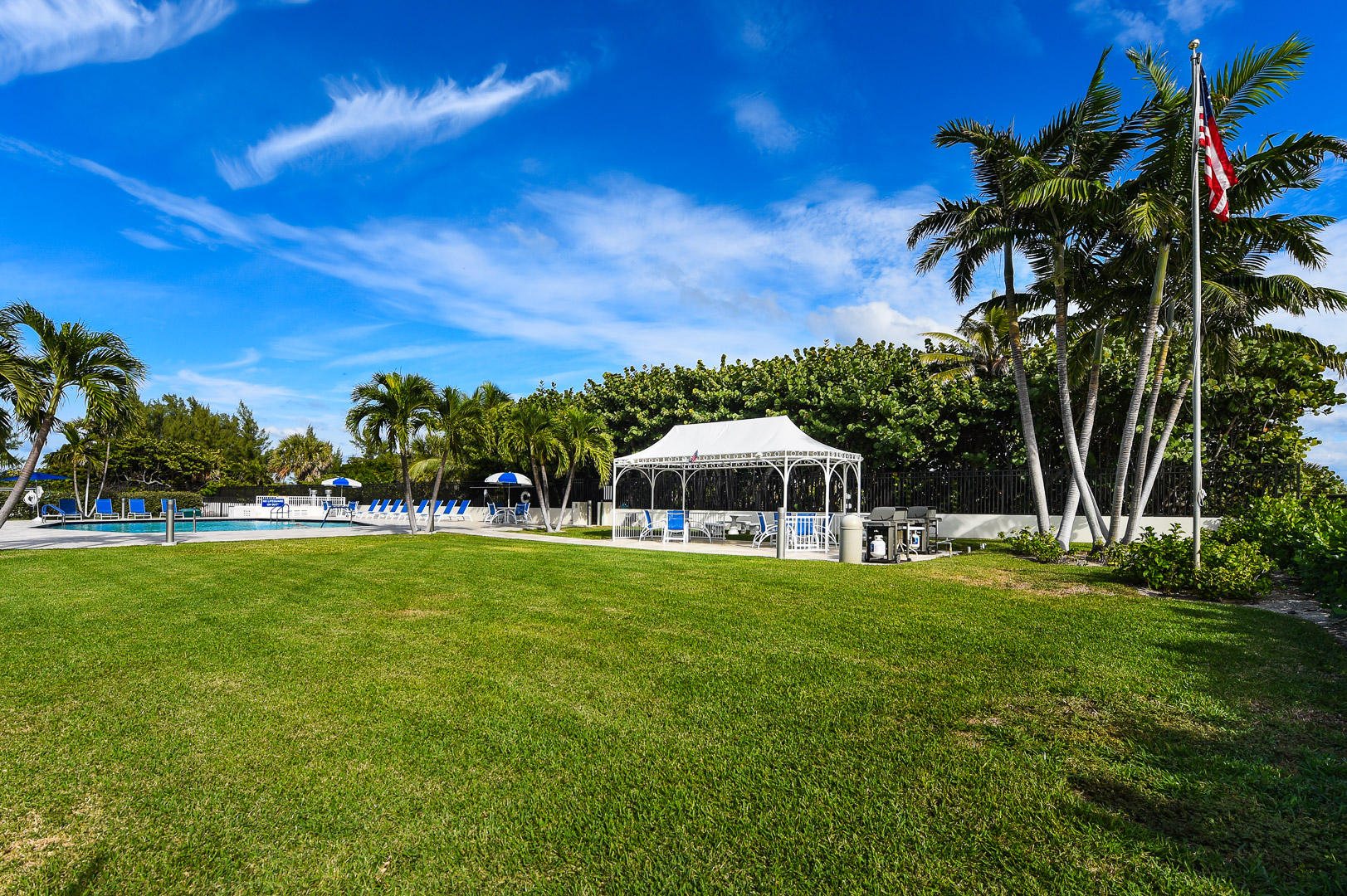 145 Ocean #303, Palm Beach Shores FL 33404