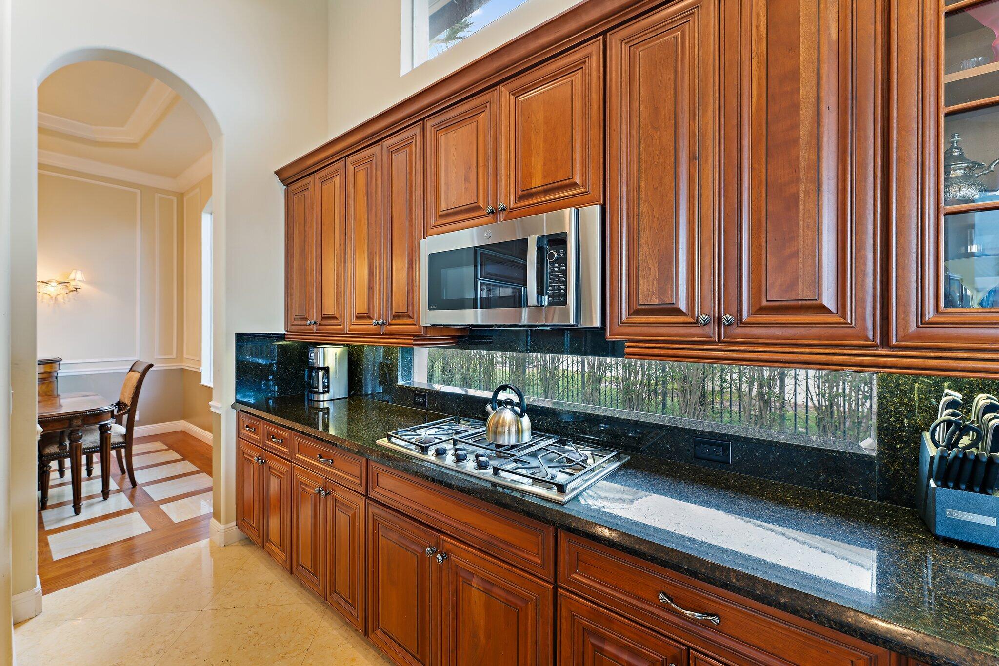422 Savoie, Palm Beach Gardens FL 33410