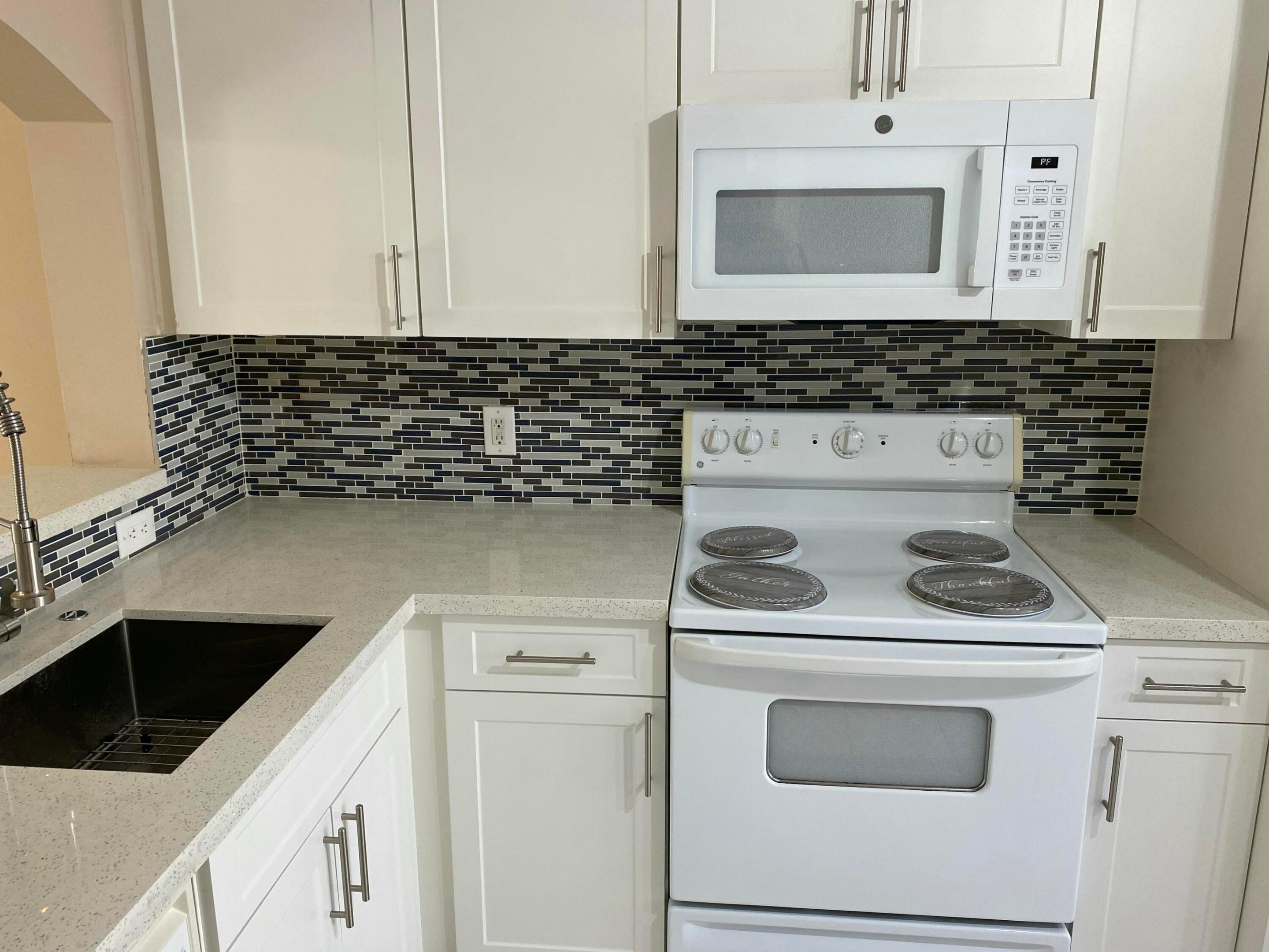 3481 Briar Bay #103, West Palm Beach FL 33411
