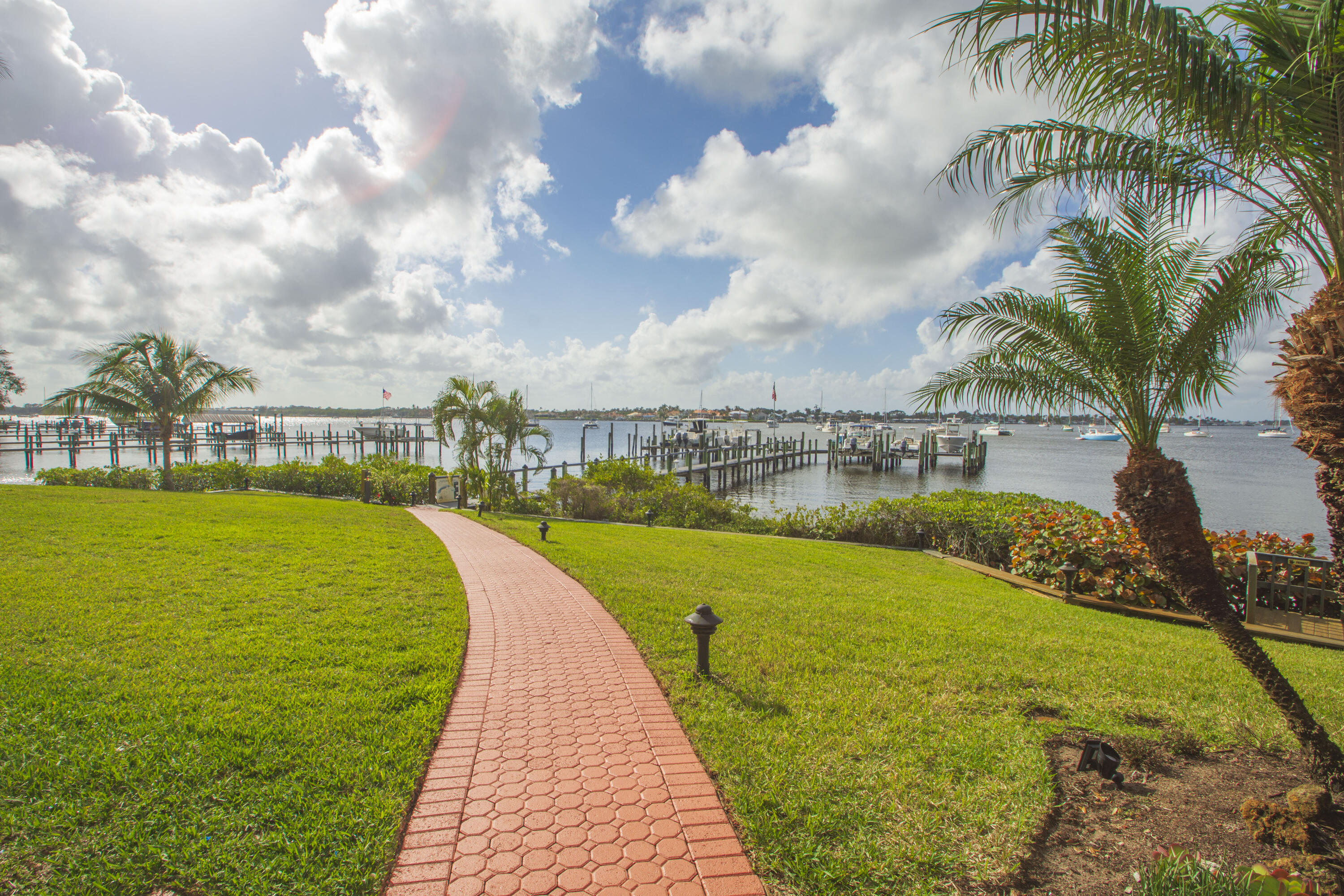 624 SW St. Lucie Crescent #206, Stuart FL 34994