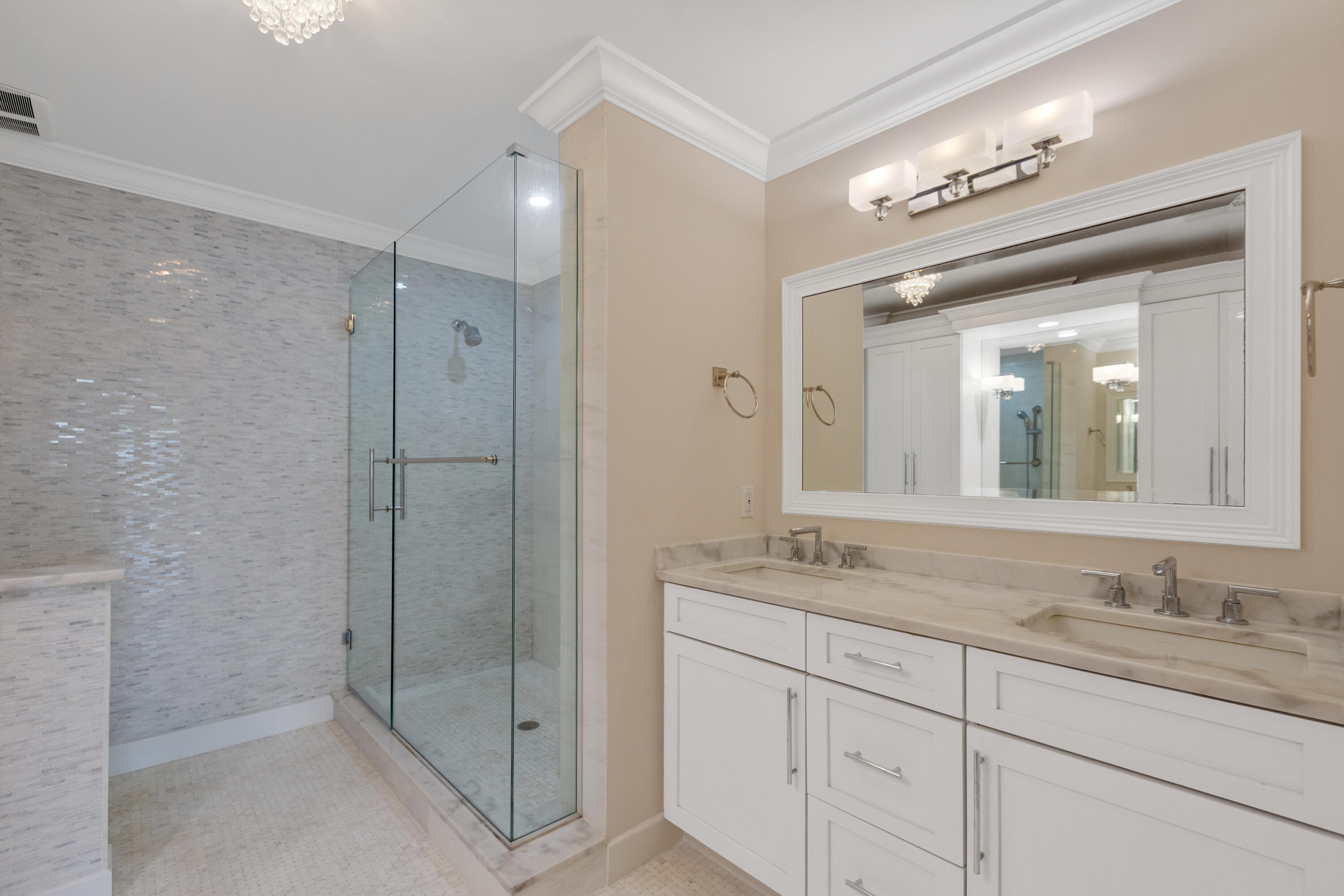 624 SW St. Lucie Crescent #206, Stuart FL 34994