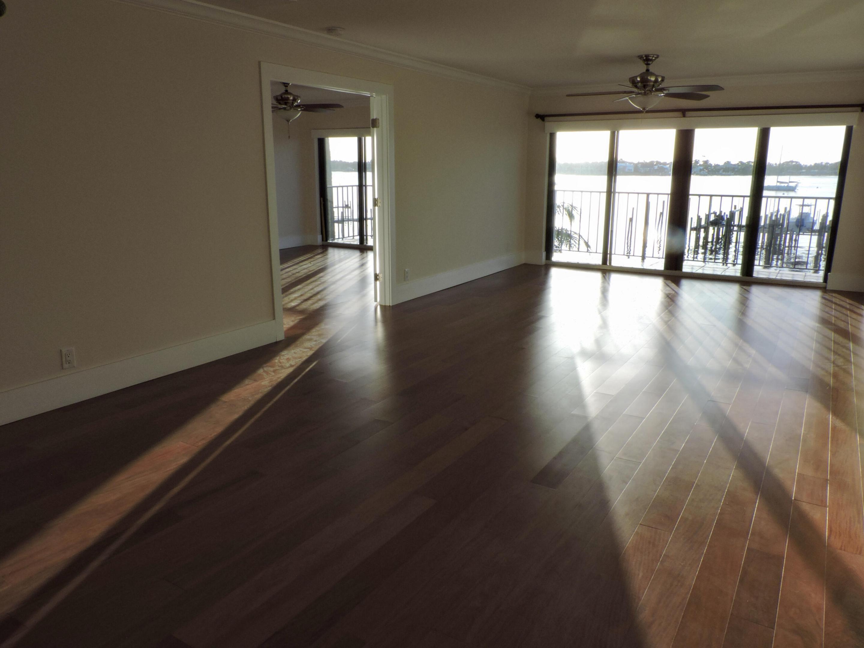 624 SW St. Lucie Crescent #206, Stuart FL 34994