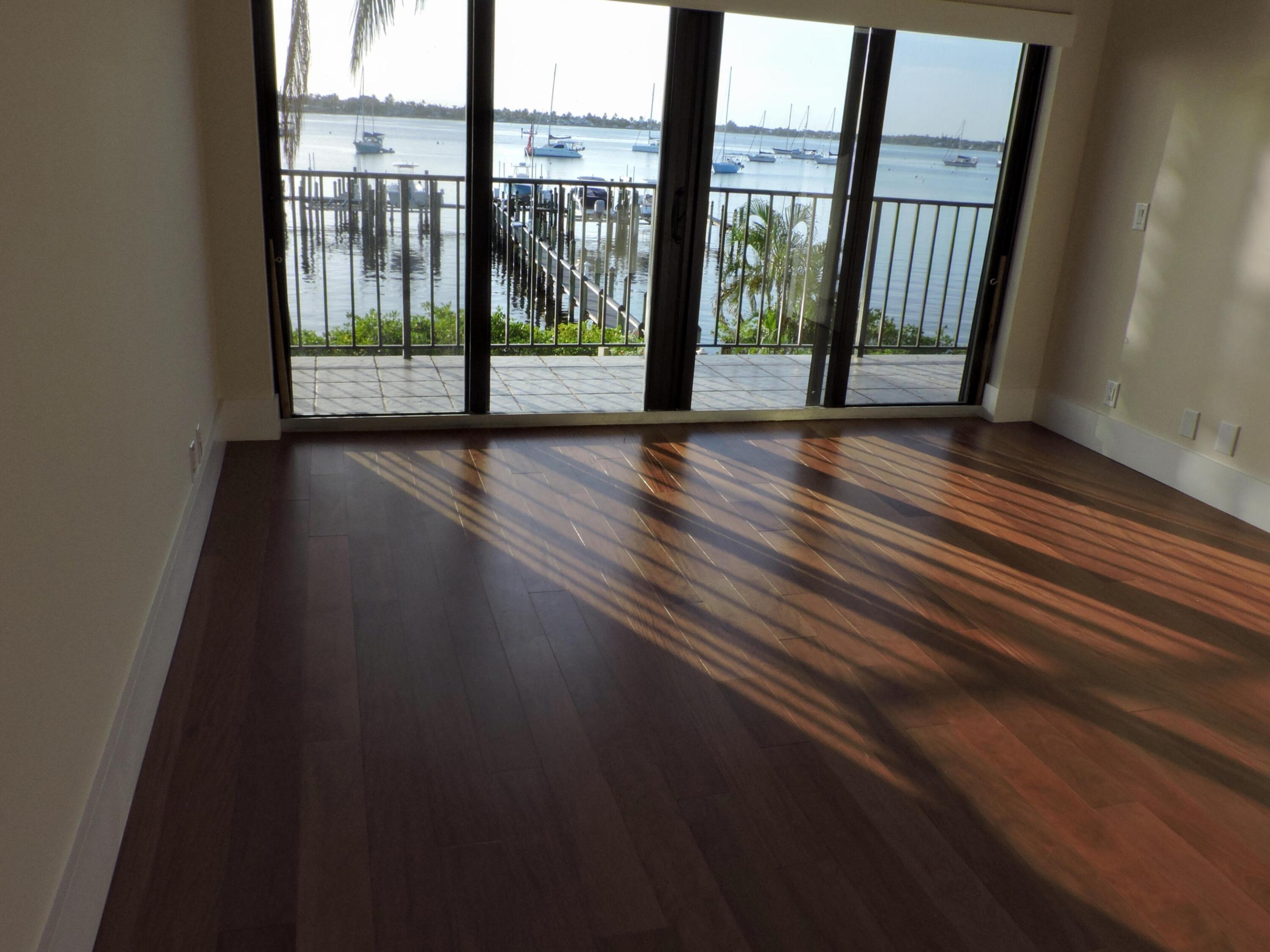 624 SW St. Lucie Crescent #206, Stuart FL 34994