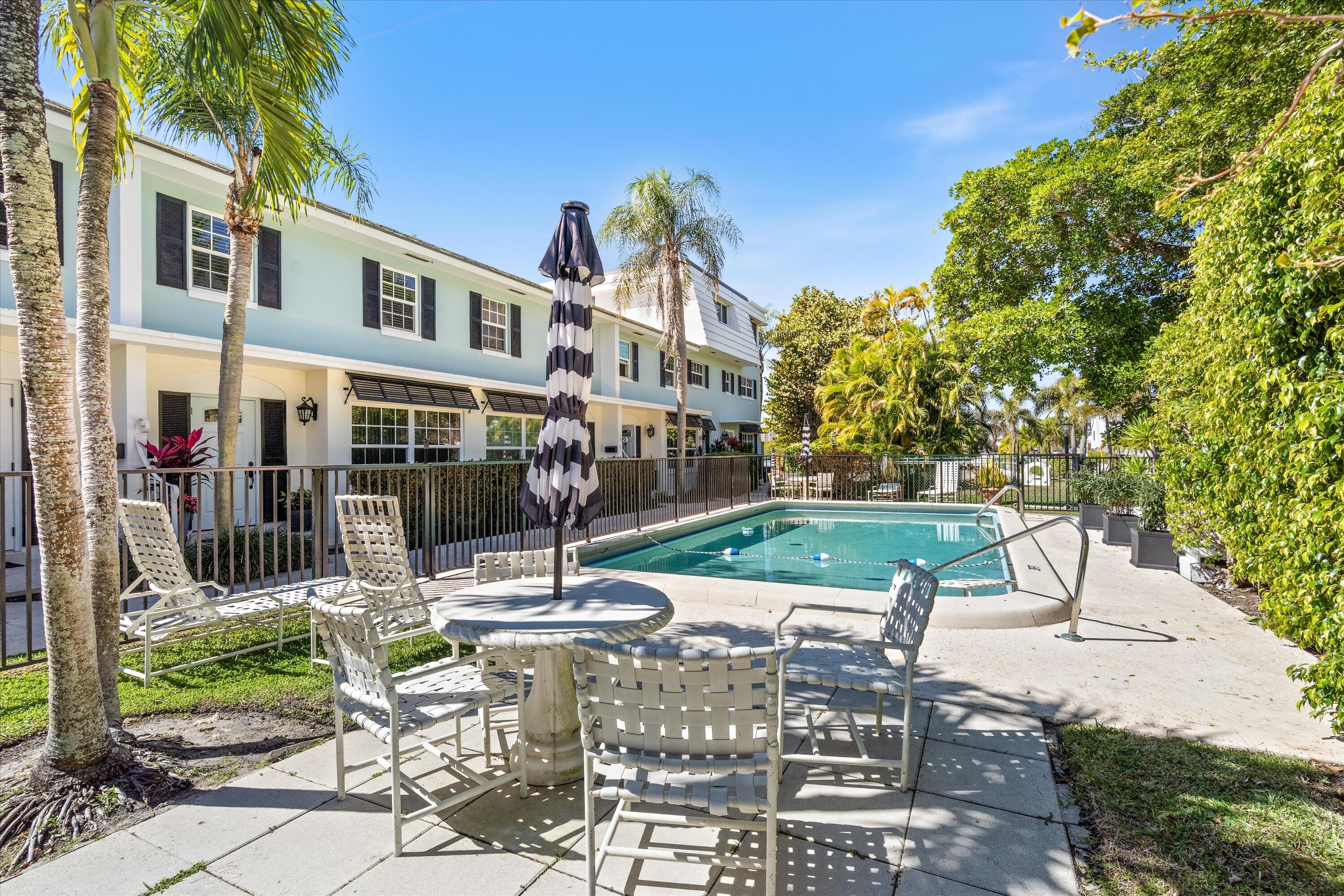 6590 N Ocean #9, Ocean Ridge FL 33435