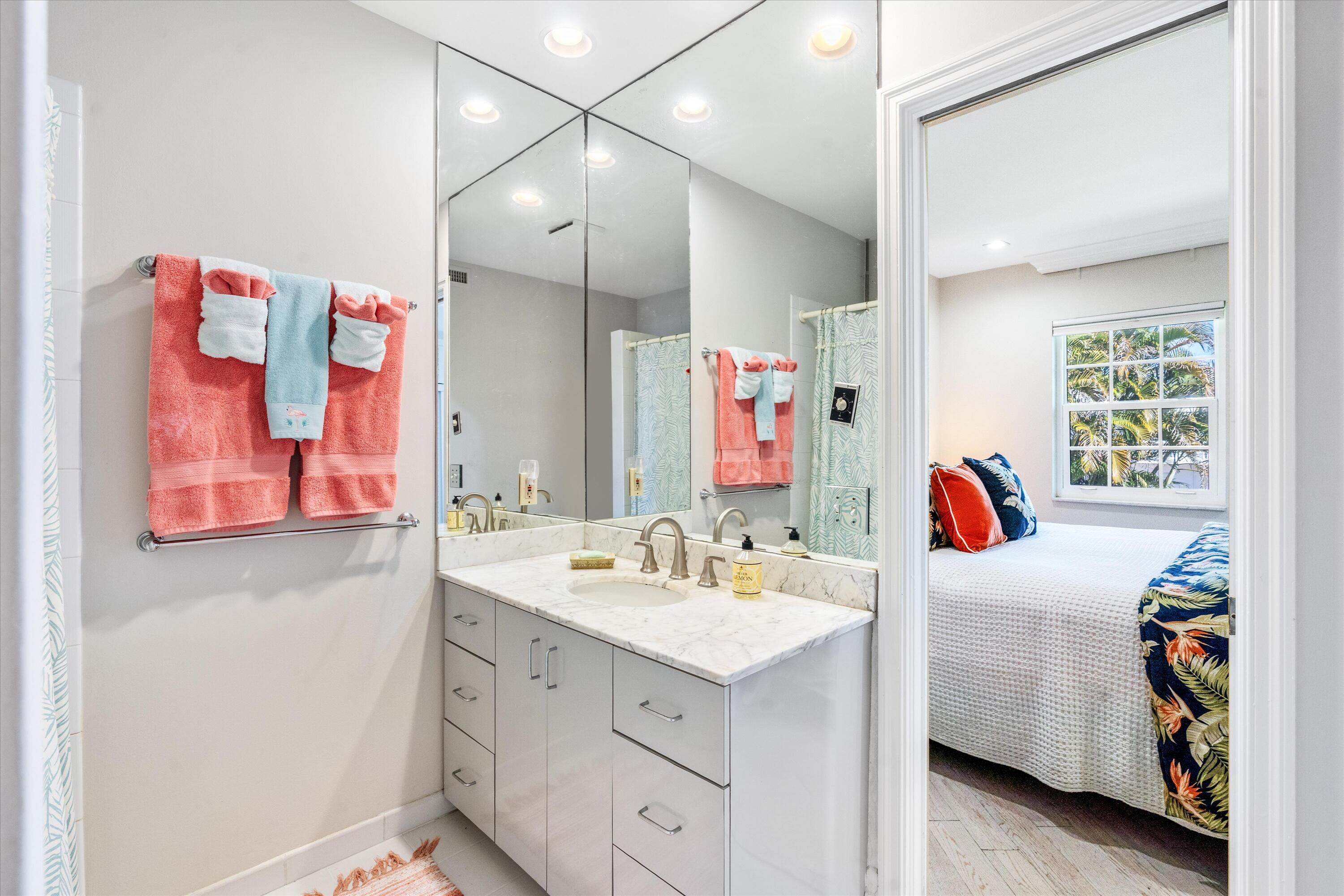 6590 N Ocean #9, Ocean Ridge FL 33435