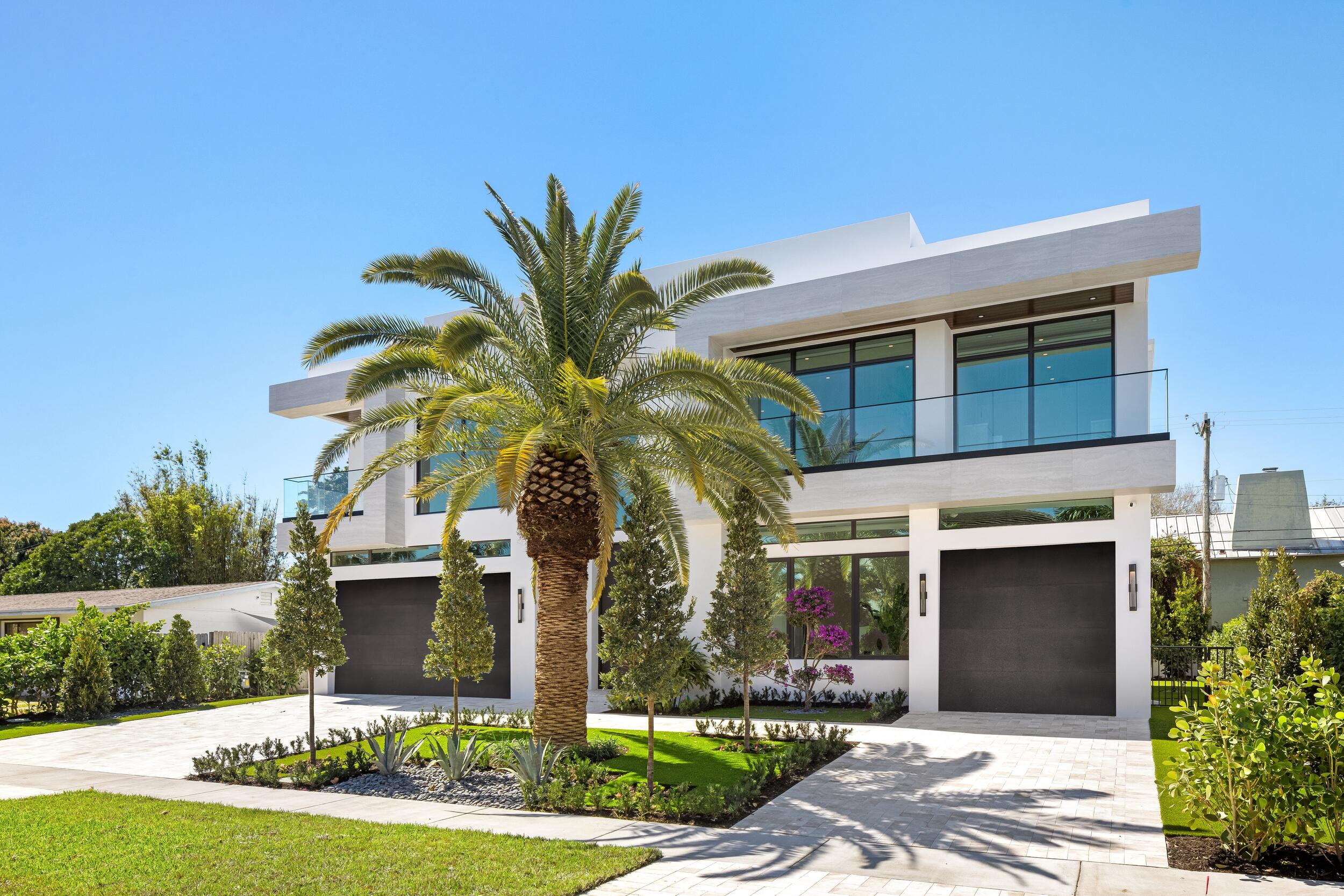 1051 NE 2nd, Boca Raton FL 33432