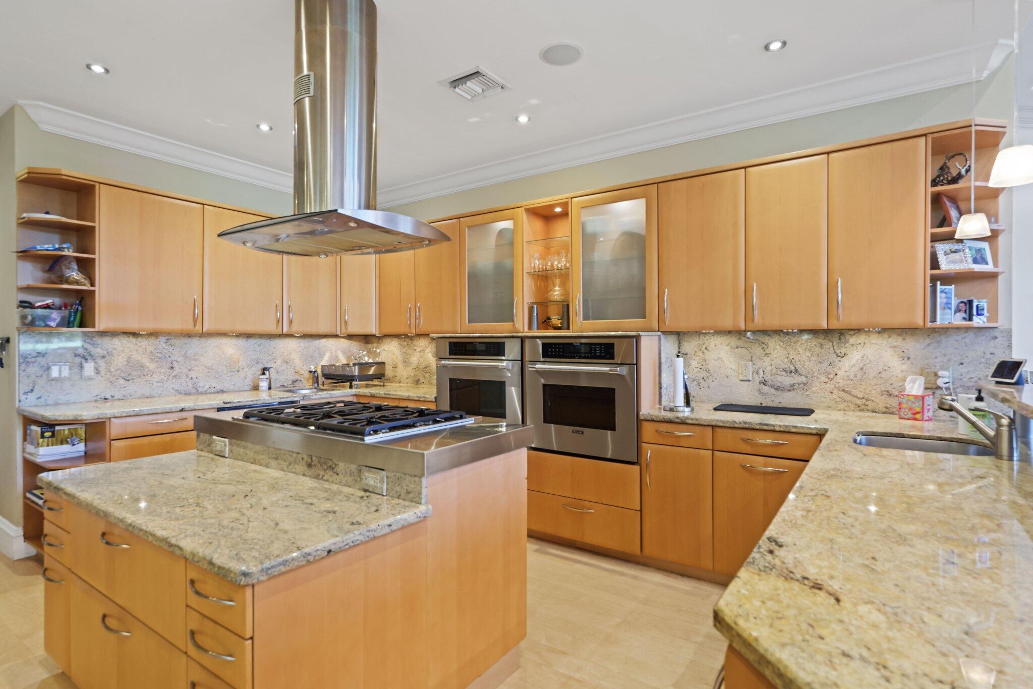 7355 Mandarin, Boca Raton FL 33433