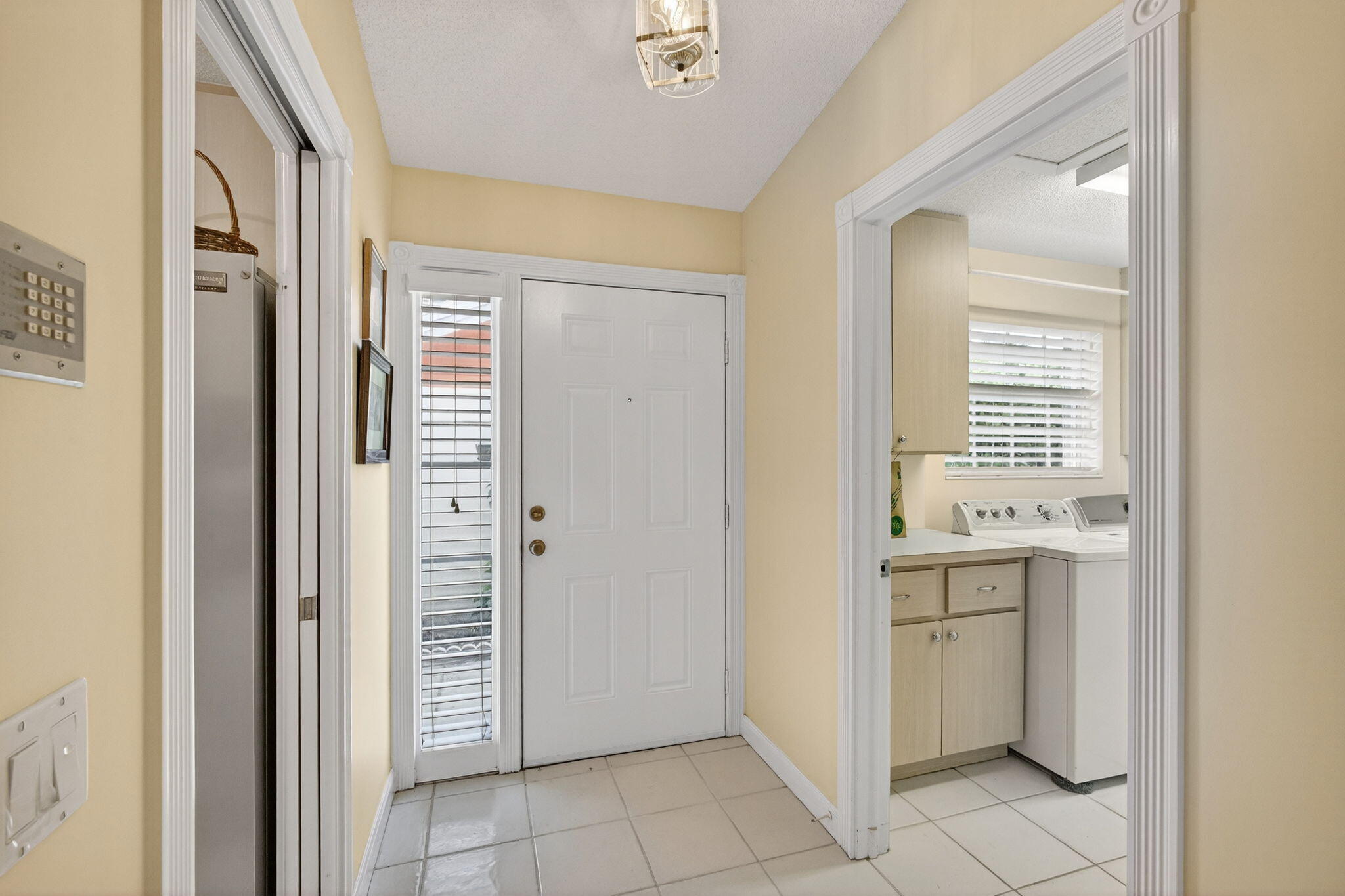 8323 Old Forest, Palm Beach Gardens FL 33410