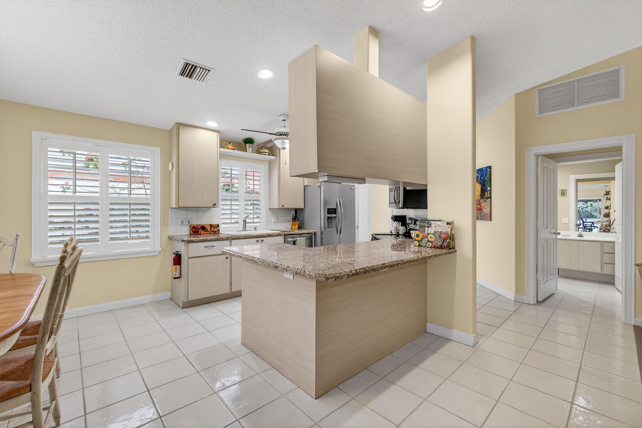 8323 Old Forest, Palm Beach Gardens FL 33410