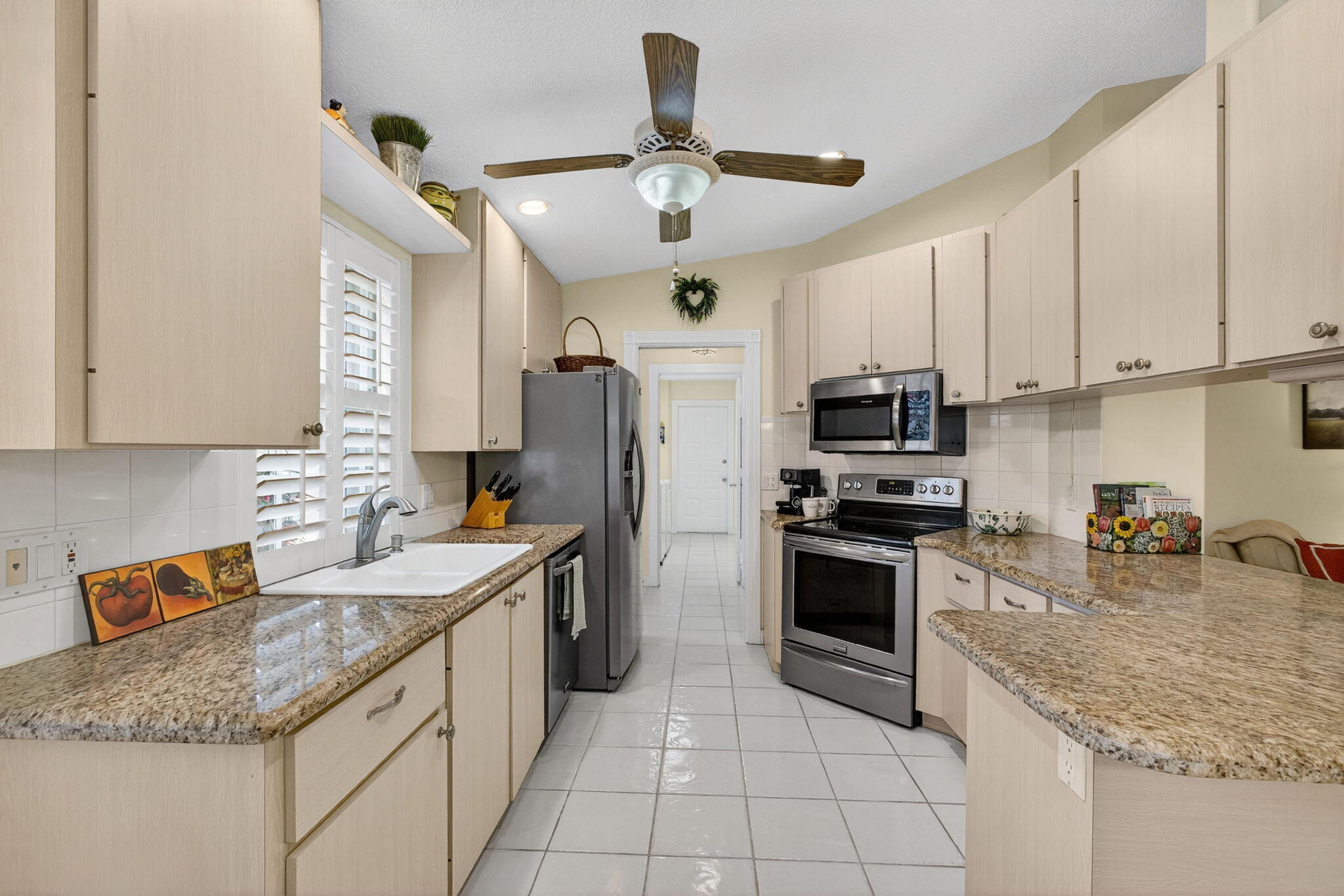 8323 Old Forest, Palm Beach Gardens FL 33410