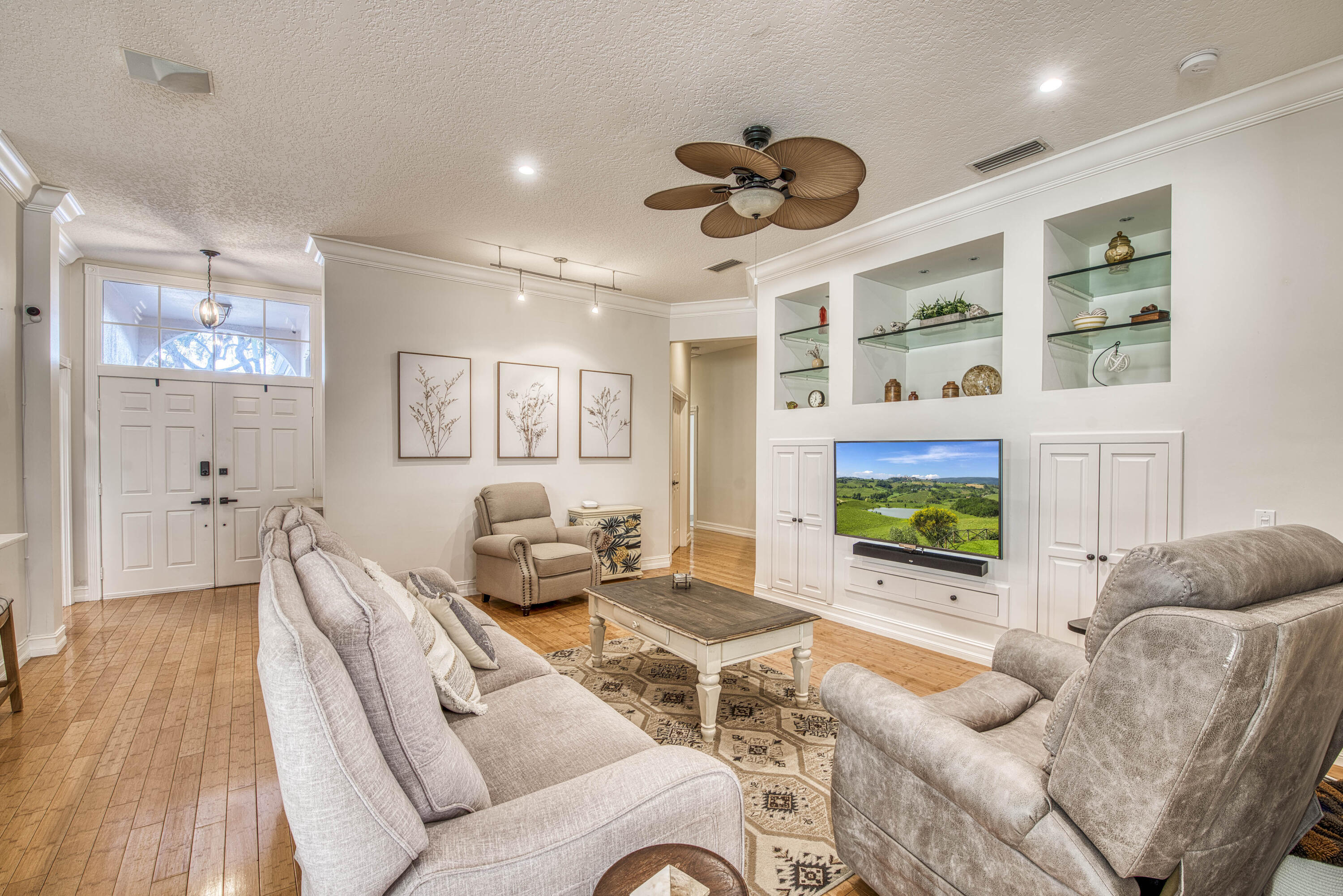 118 E Hampton, Jupiter FL 33458