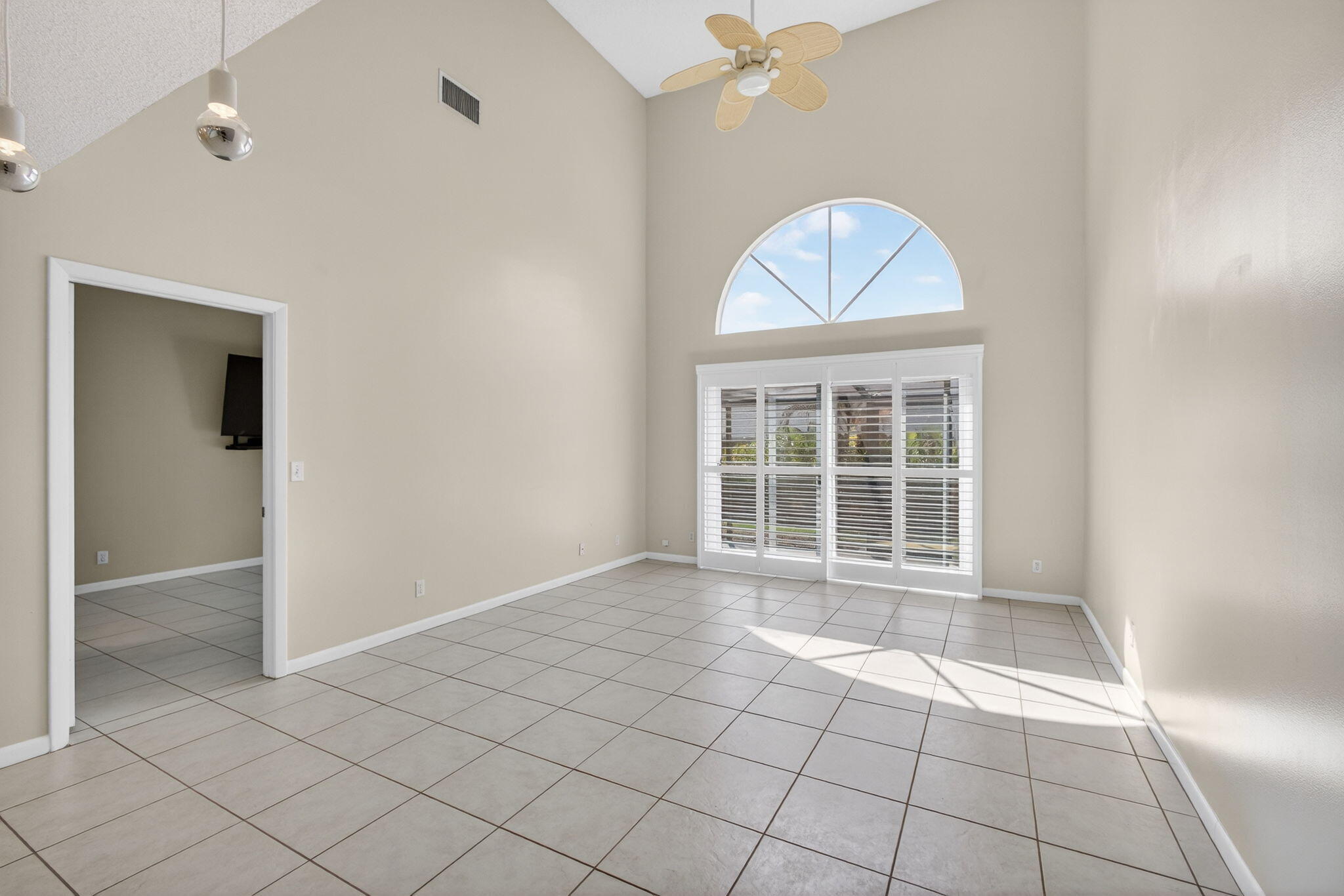 512 Ocean Dunes, Jupiter FL 33477