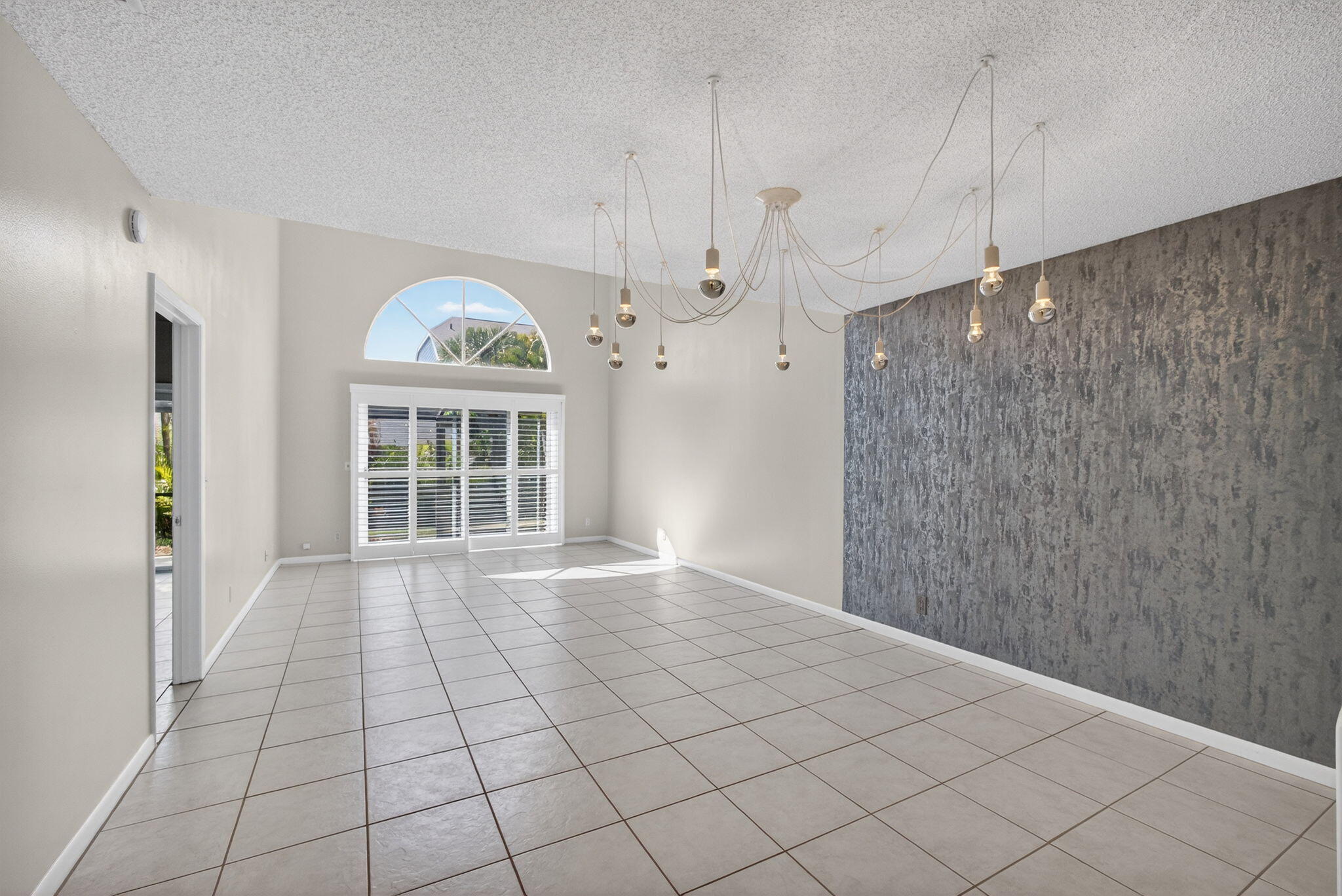 512 Ocean Dunes, Jupiter FL 33477