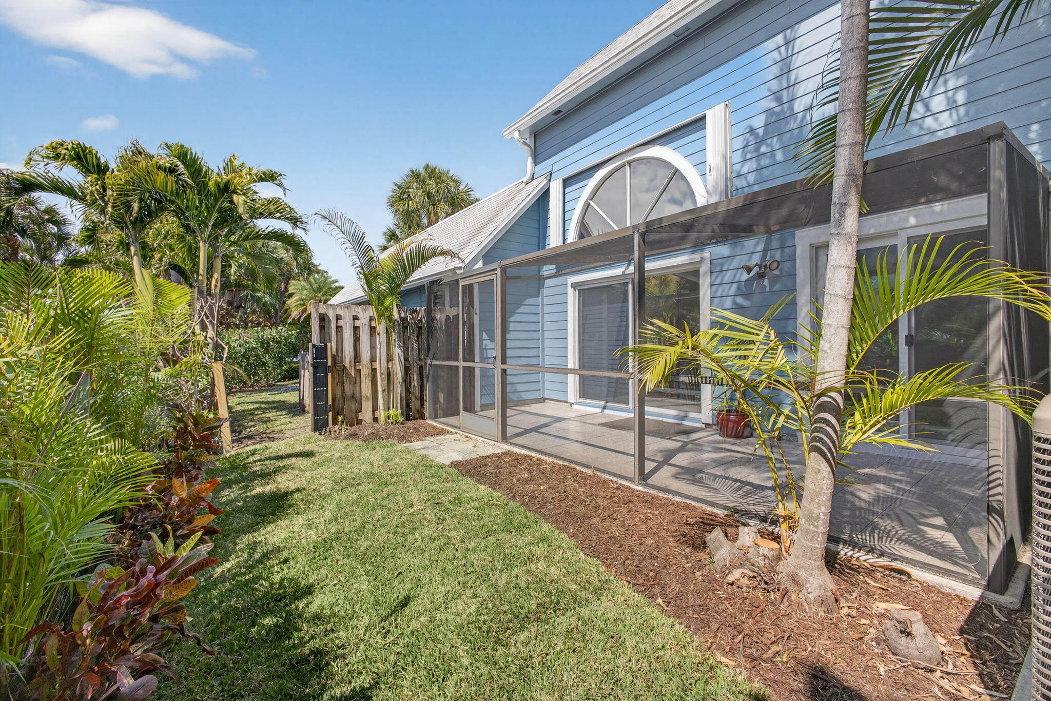 512 Ocean Dunes, Jupiter FL 33477