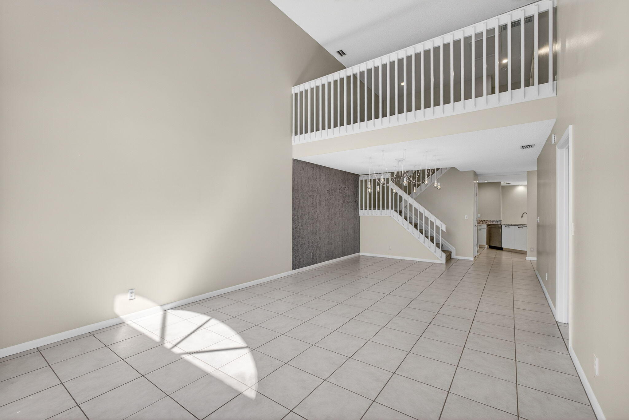 512 Ocean Dunes, Jupiter FL 33477
