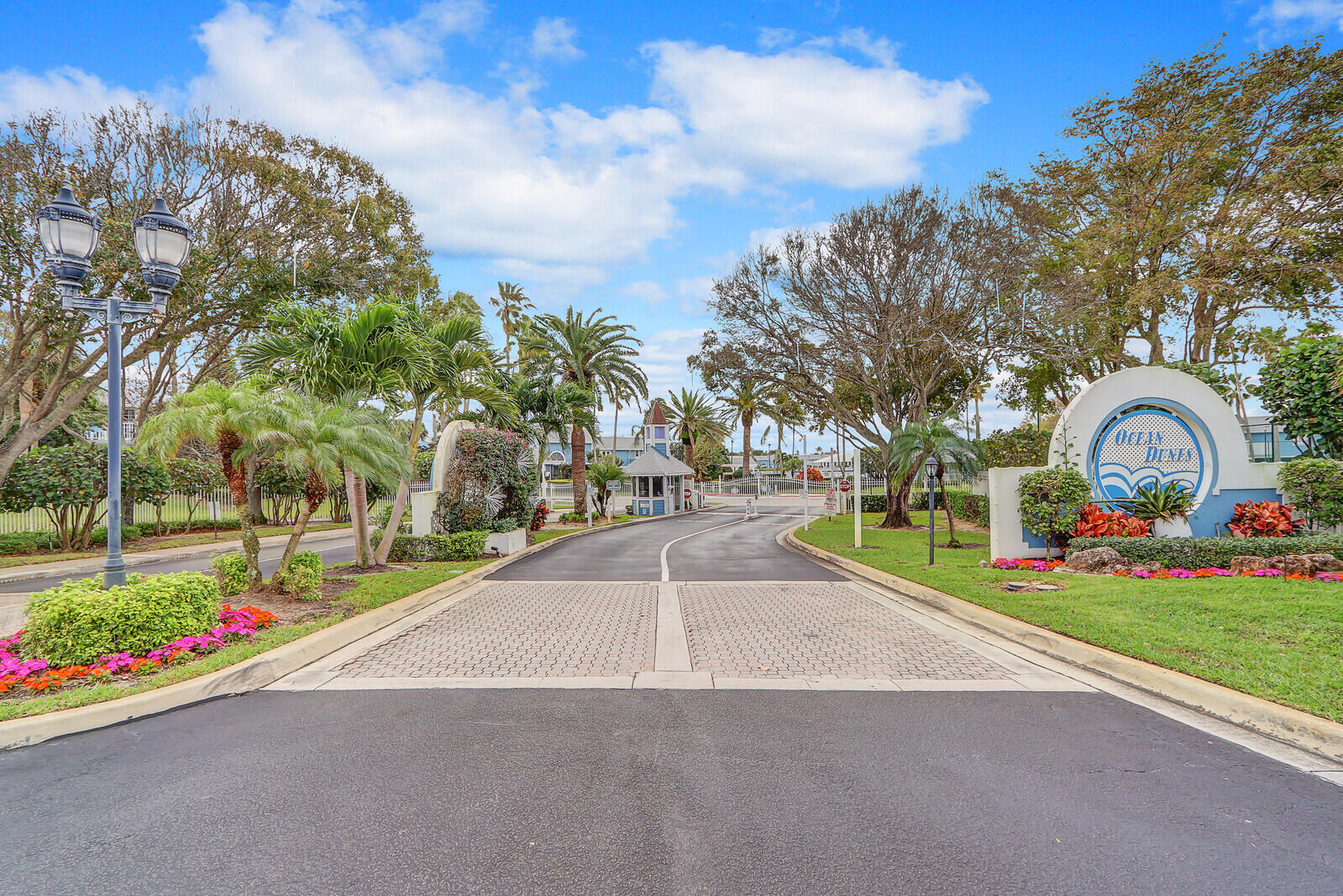 512 Ocean Dunes, Jupiter FL 33477