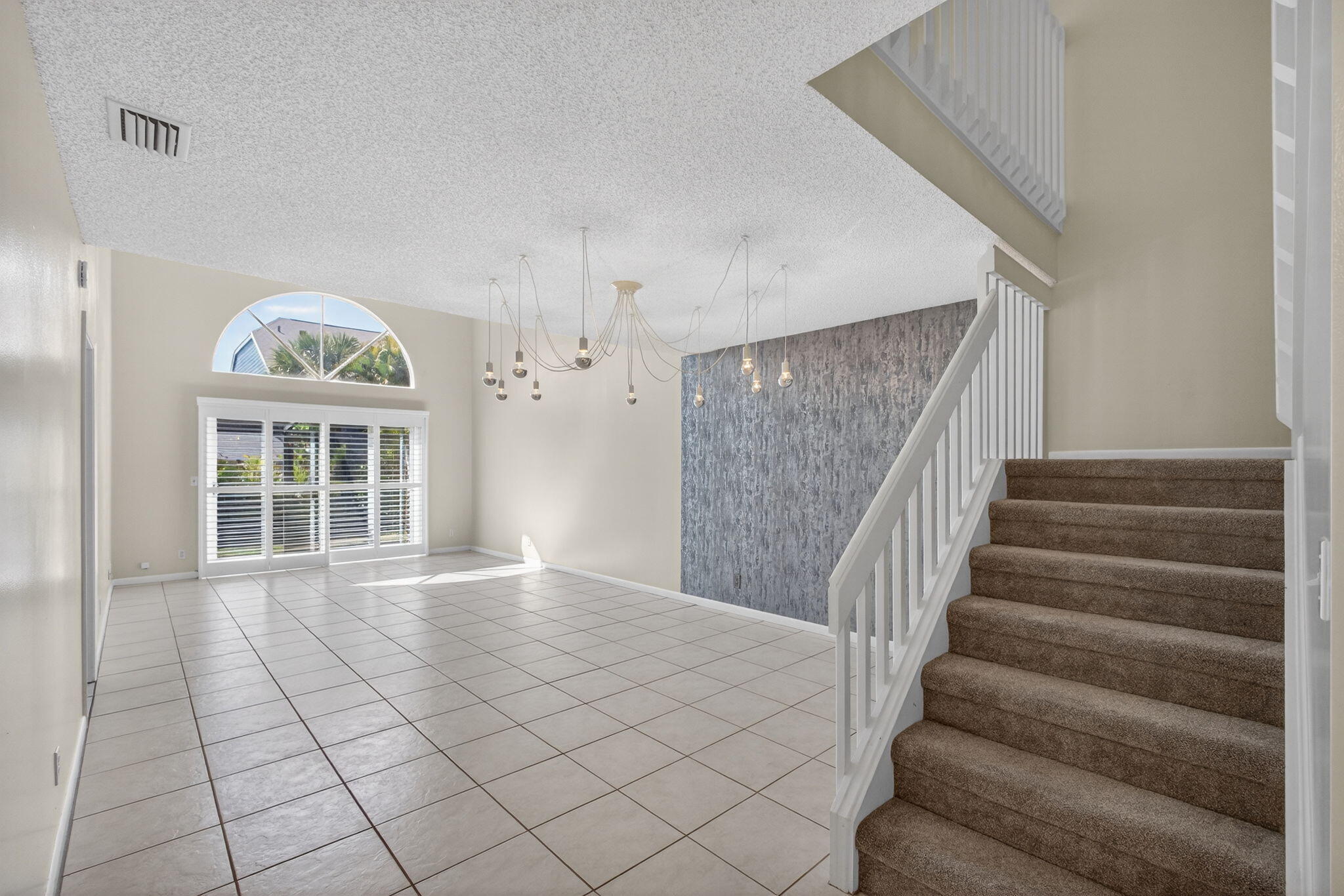 512 Ocean Dunes, Jupiter FL 33477