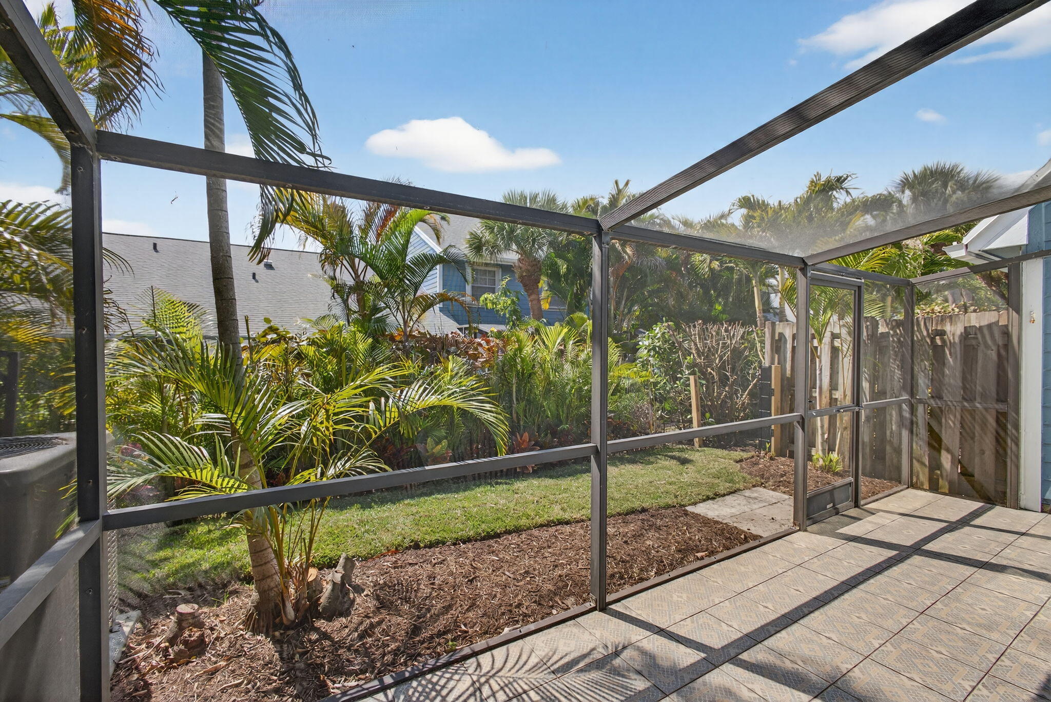 512 Ocean Dunes, Jupiter FL 33477