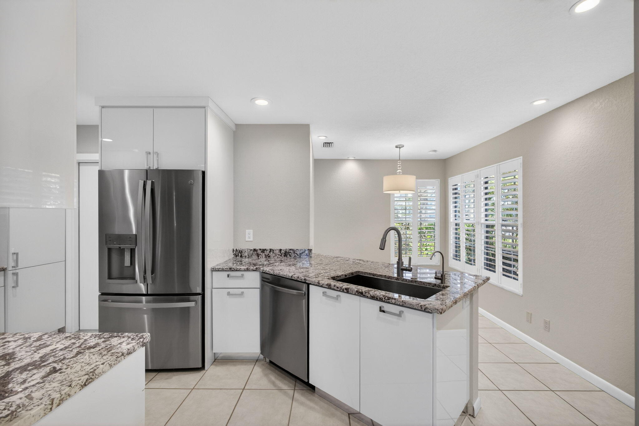 512 Ocean Dunes, Jupiter FL 33477