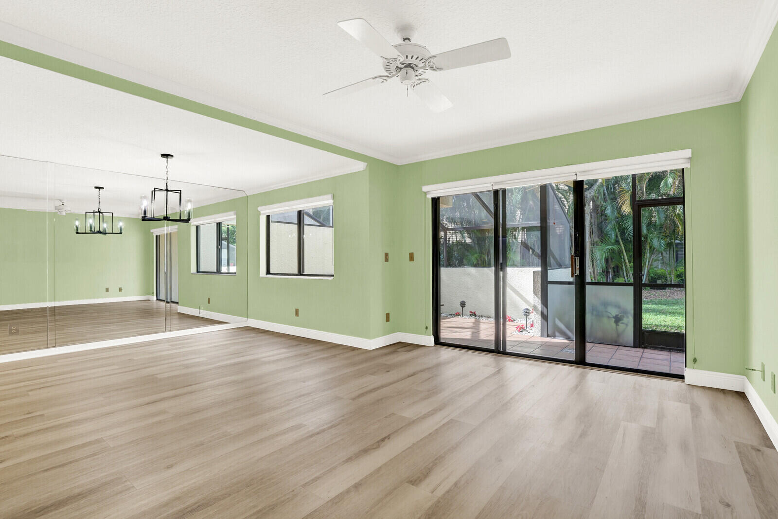215 Oak Harbour, Juno Beach FL 33408