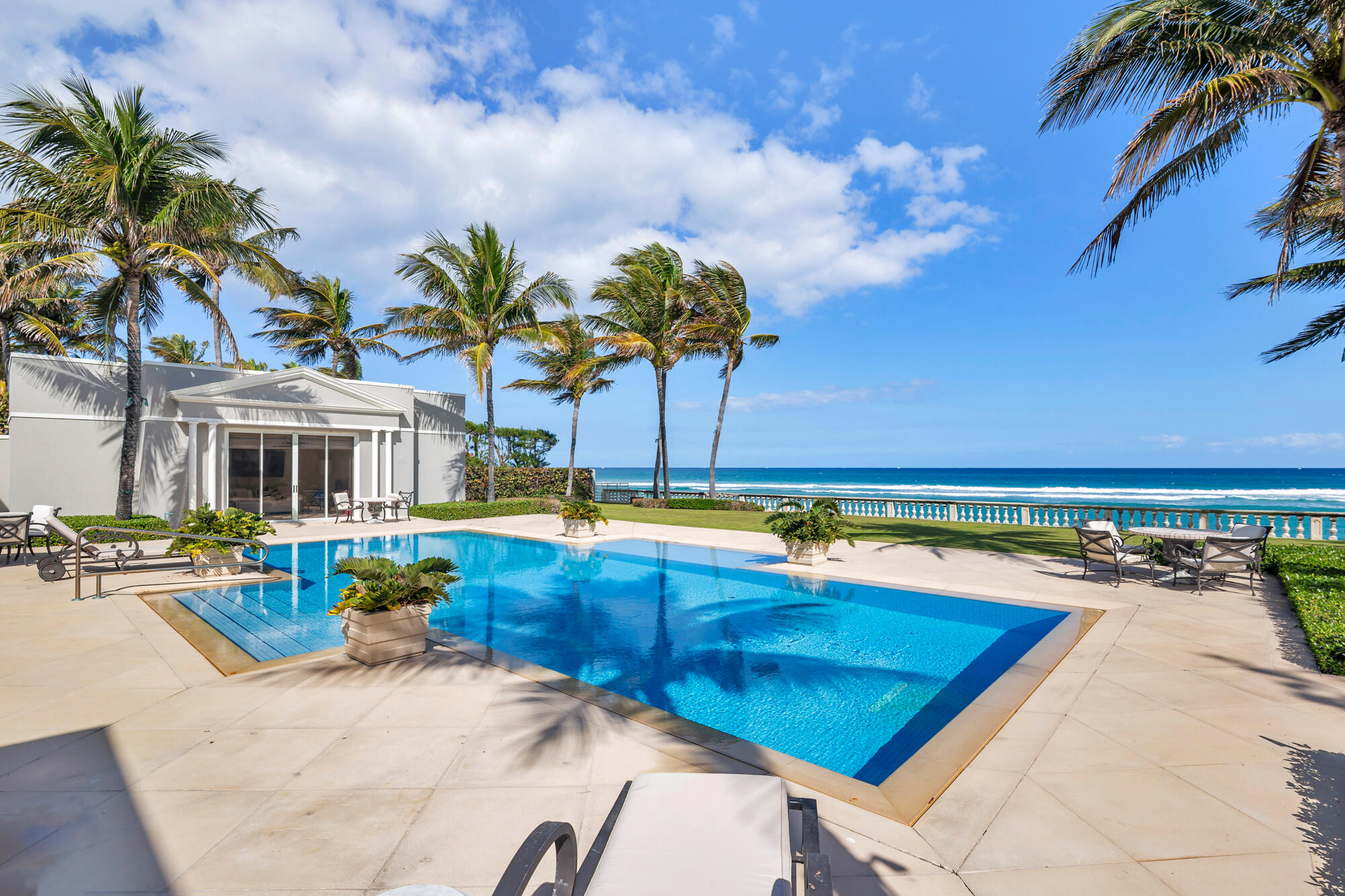 5 Via Los Incas, Palm Beach FL 33480