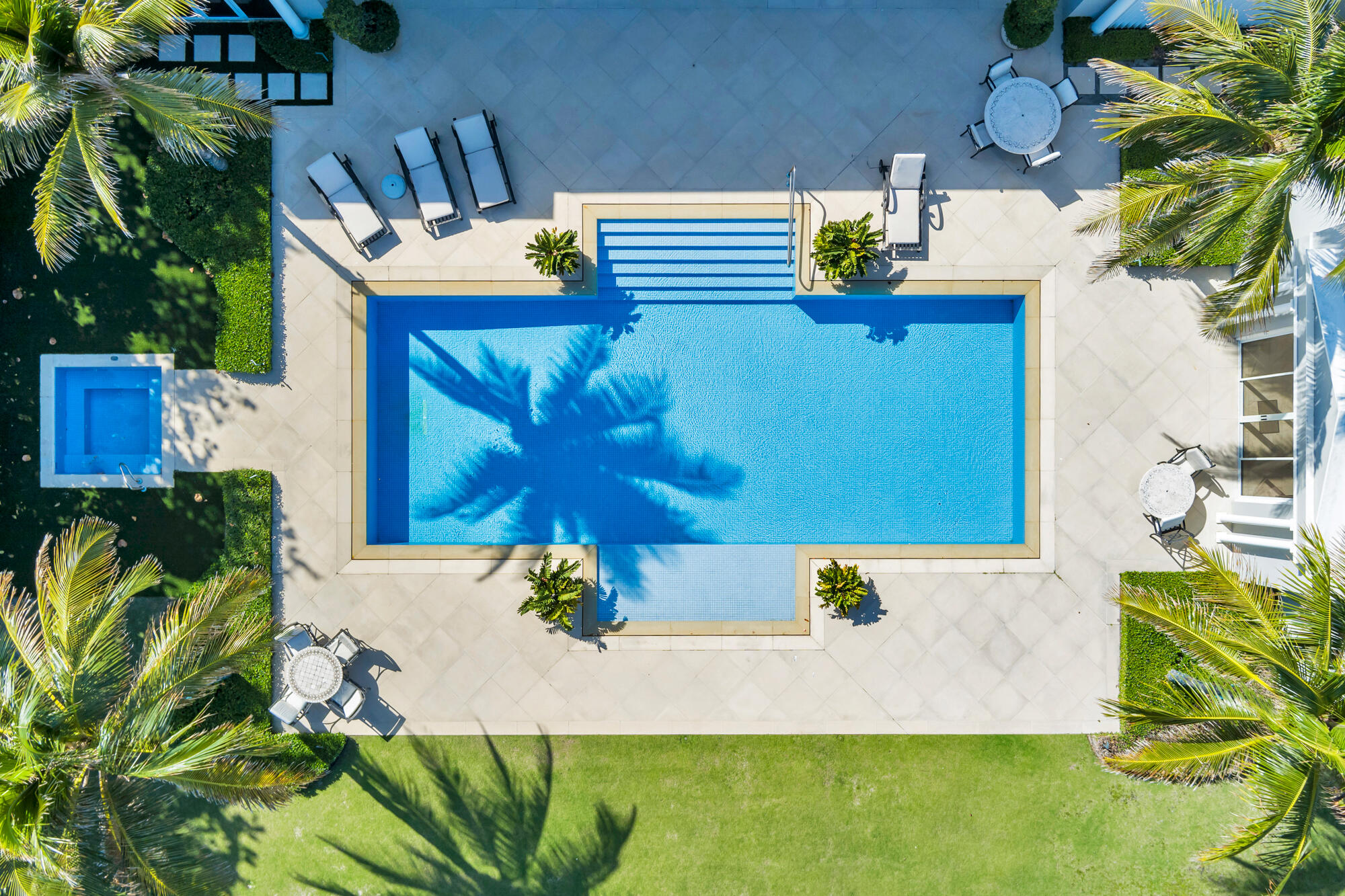 5 Via Los Incas, Palm Beach FL 33480
