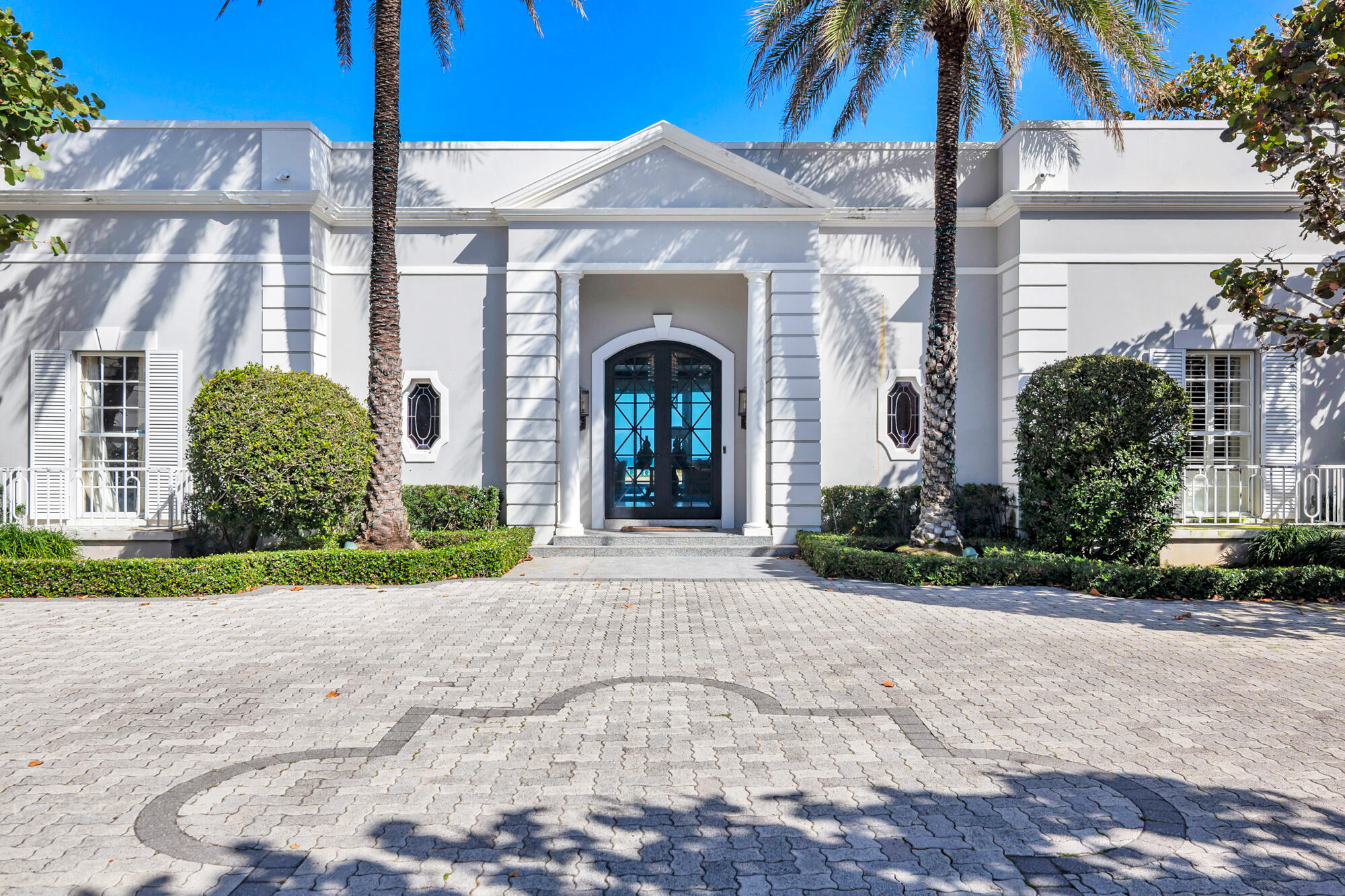 5 Via Los Incas, Palm Beach FL 33480