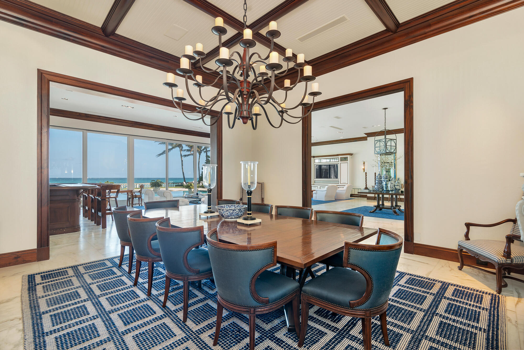 5 Via Los Incas, Palm Beach FL 33480