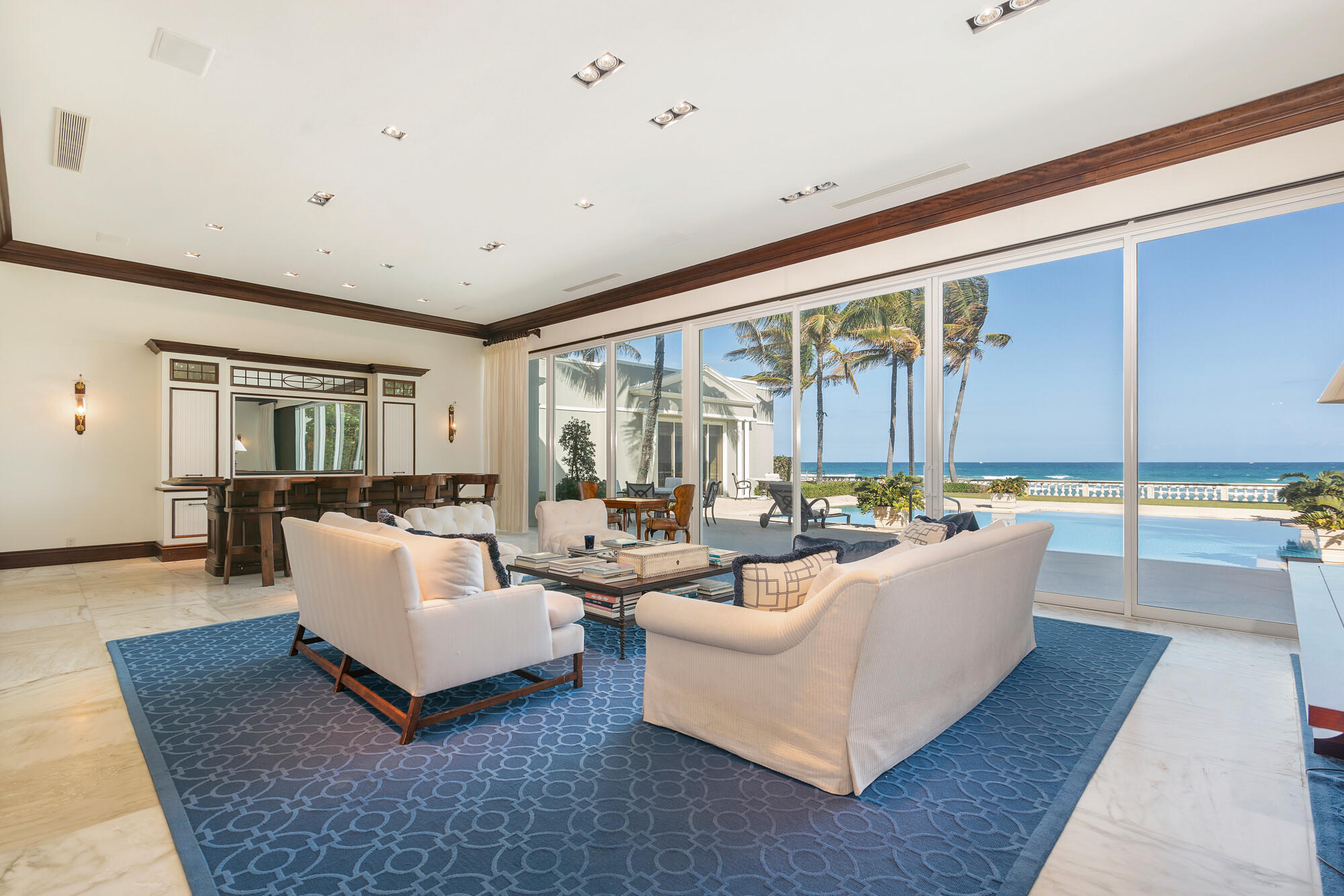 5 Via Los Incas, Palm Beach FL 33480