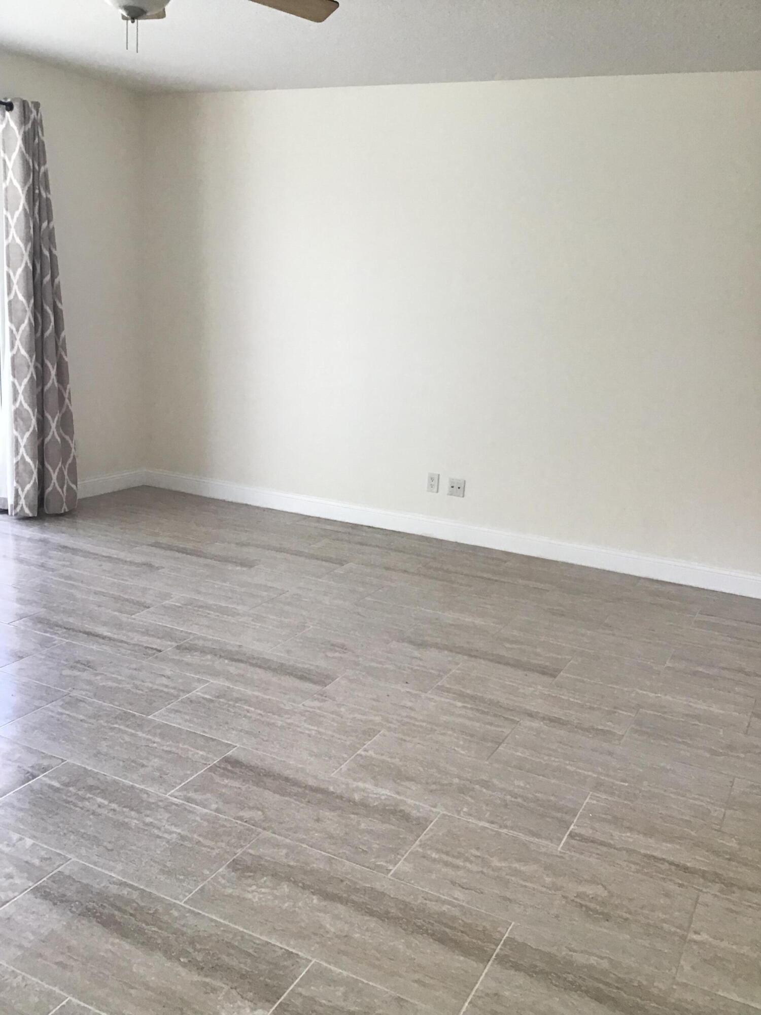 2137 W Tigris, West Palm Beach FL 33411