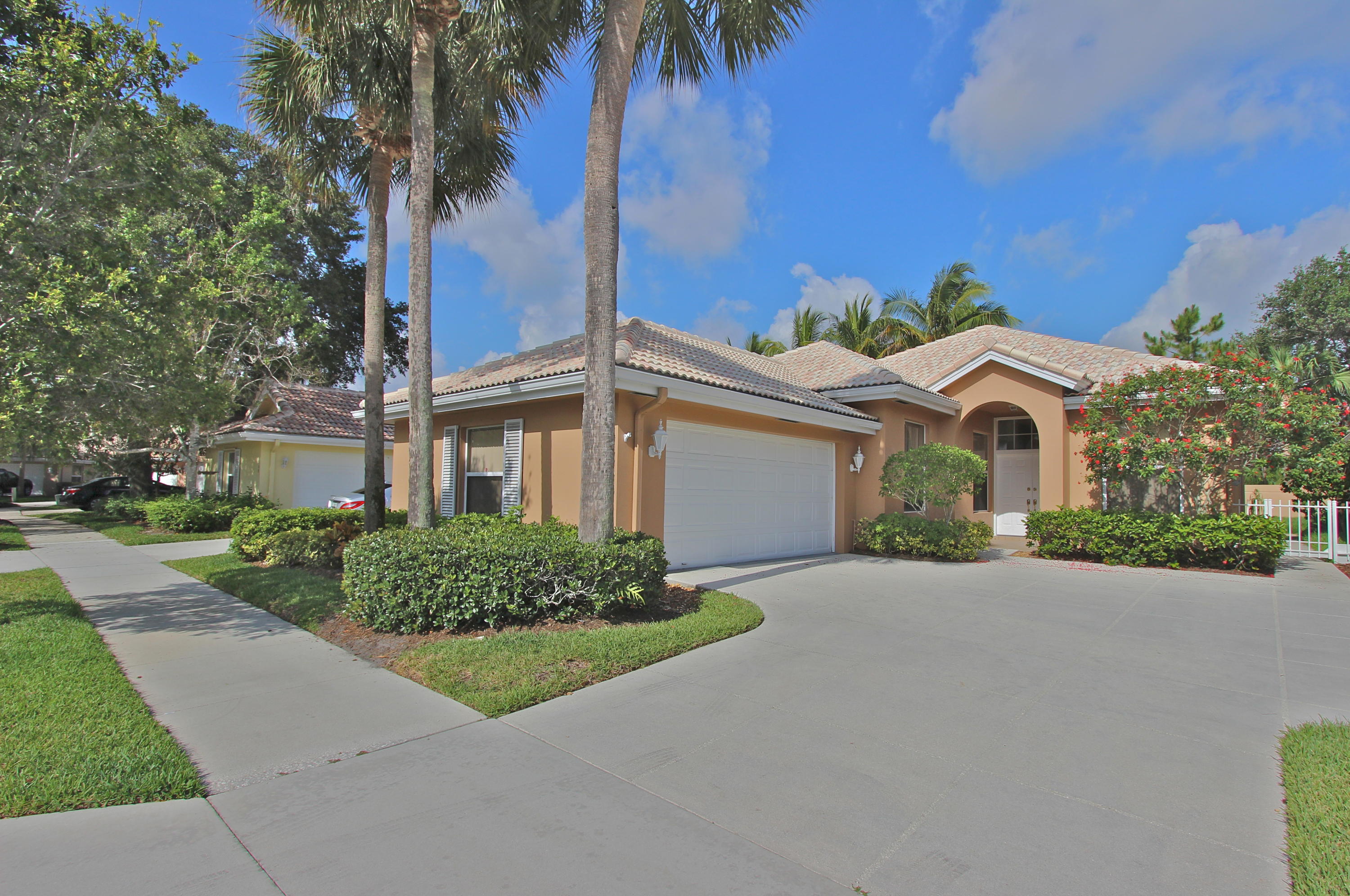 200 S Hampton, Jupiter FL 33458
