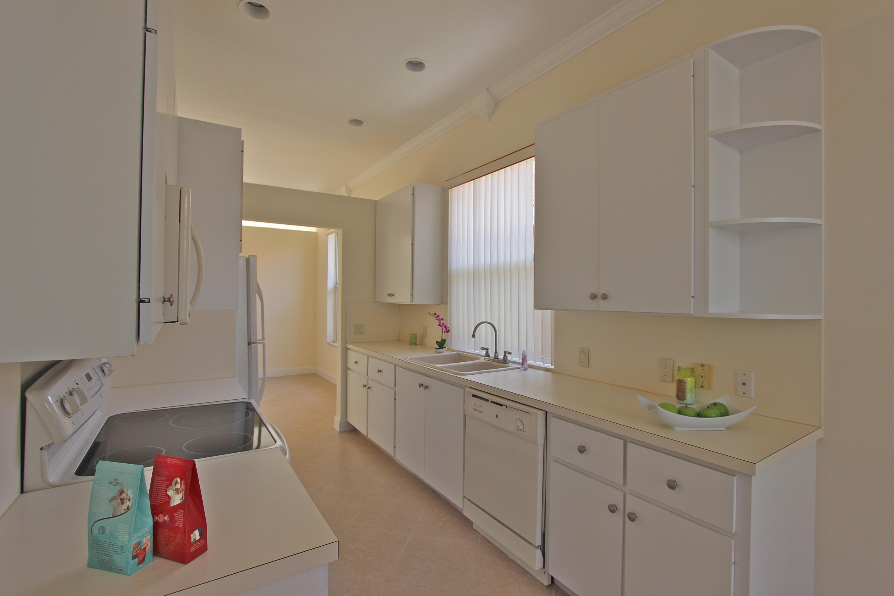 200 S Hampton, Jupiter FL 33458