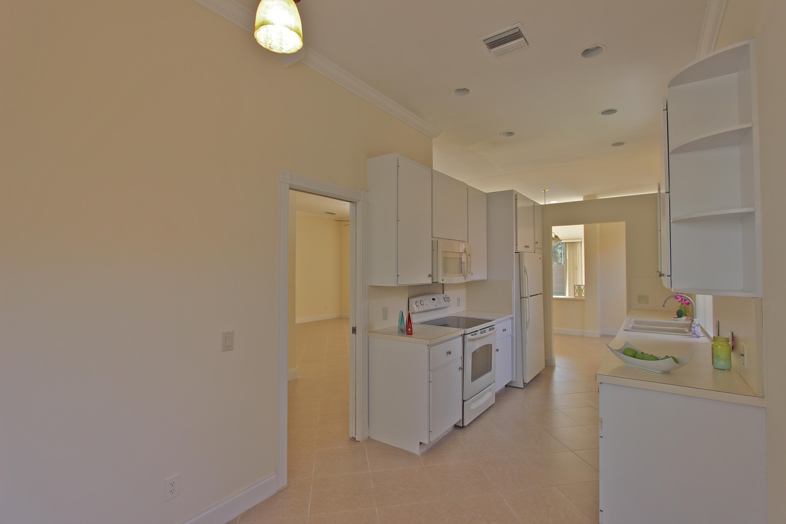 200 S Hampton, Jupiter FL 33458