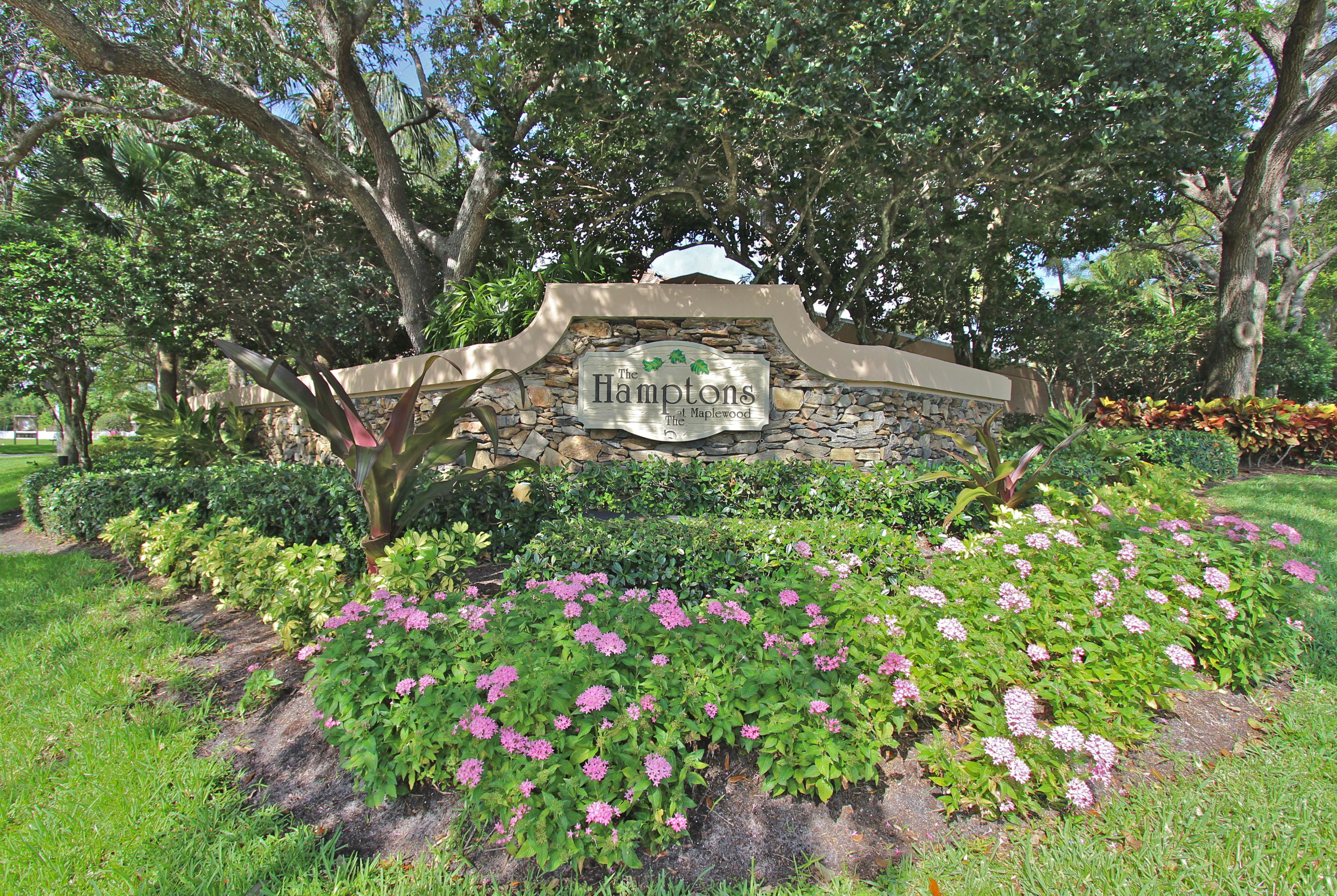 200 S Hampton, Jupiter FL 33458