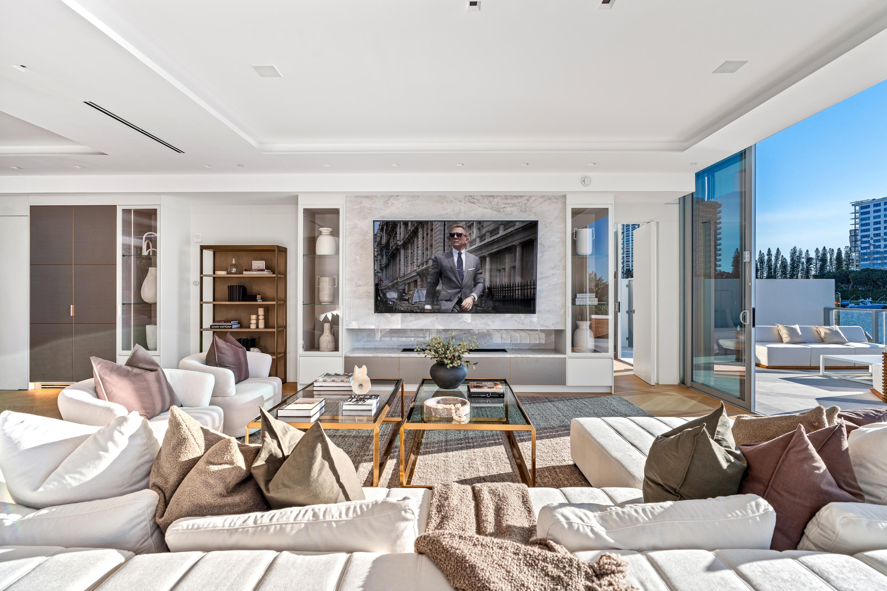 725 S Ocean #101, Boca Raton FL 33432