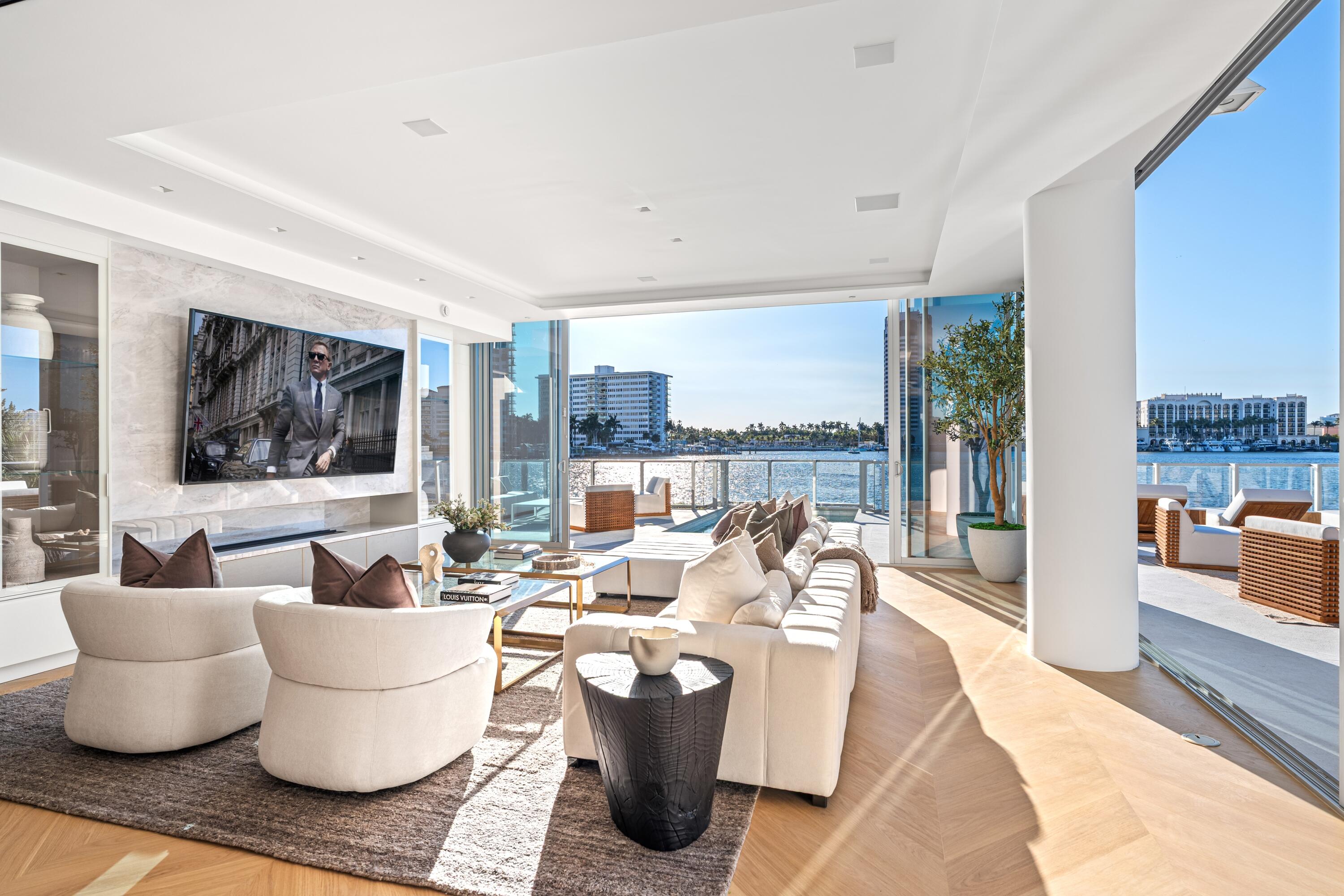 725 S Ocean #101, Boca Raton FL 33432