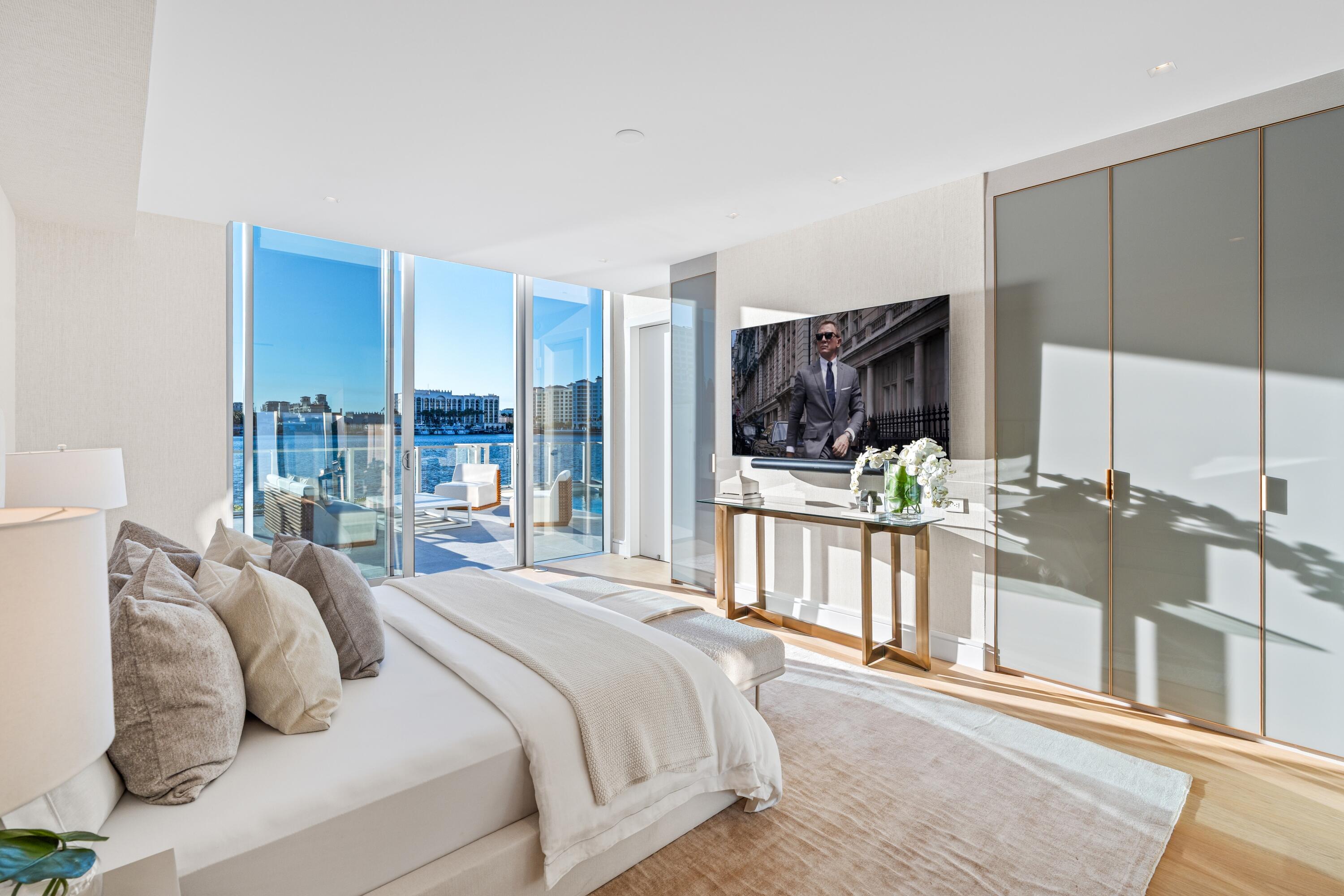 725 S Ocean #101, Boca Raton FL 33432