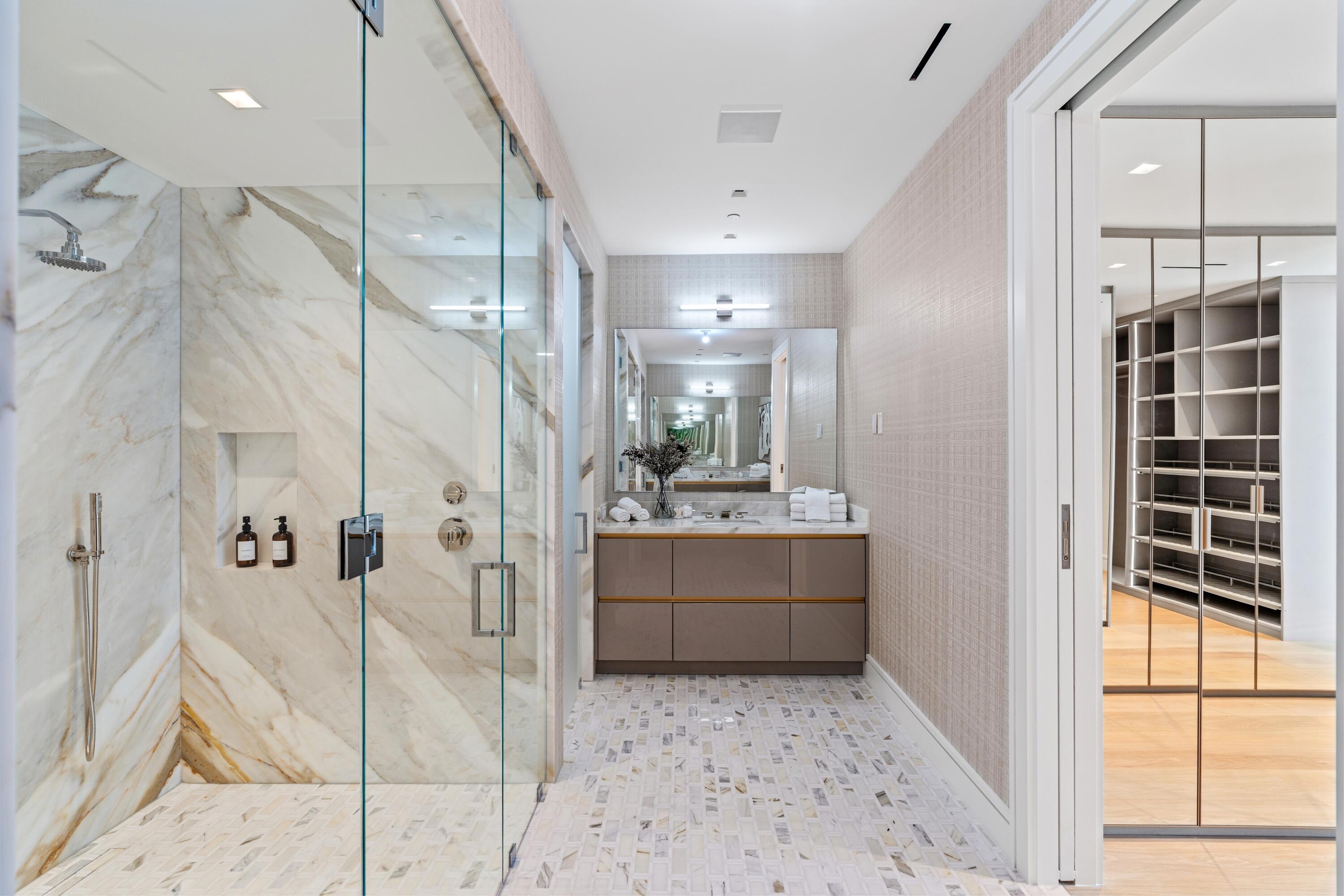 725 S Ocean #101, Boca Raton FL 33432