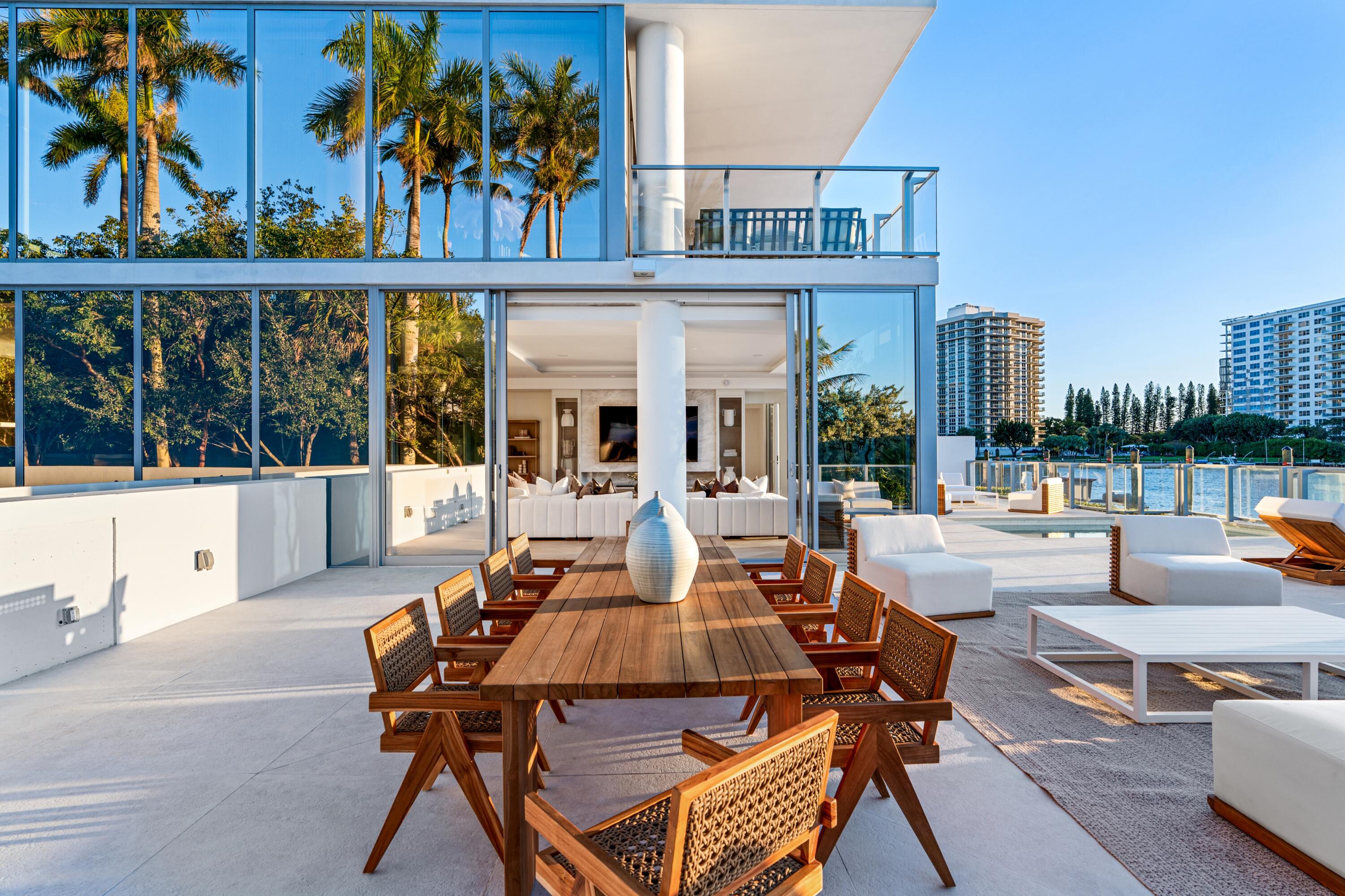 725 S Ocean #101, Boca Raton FL 33432