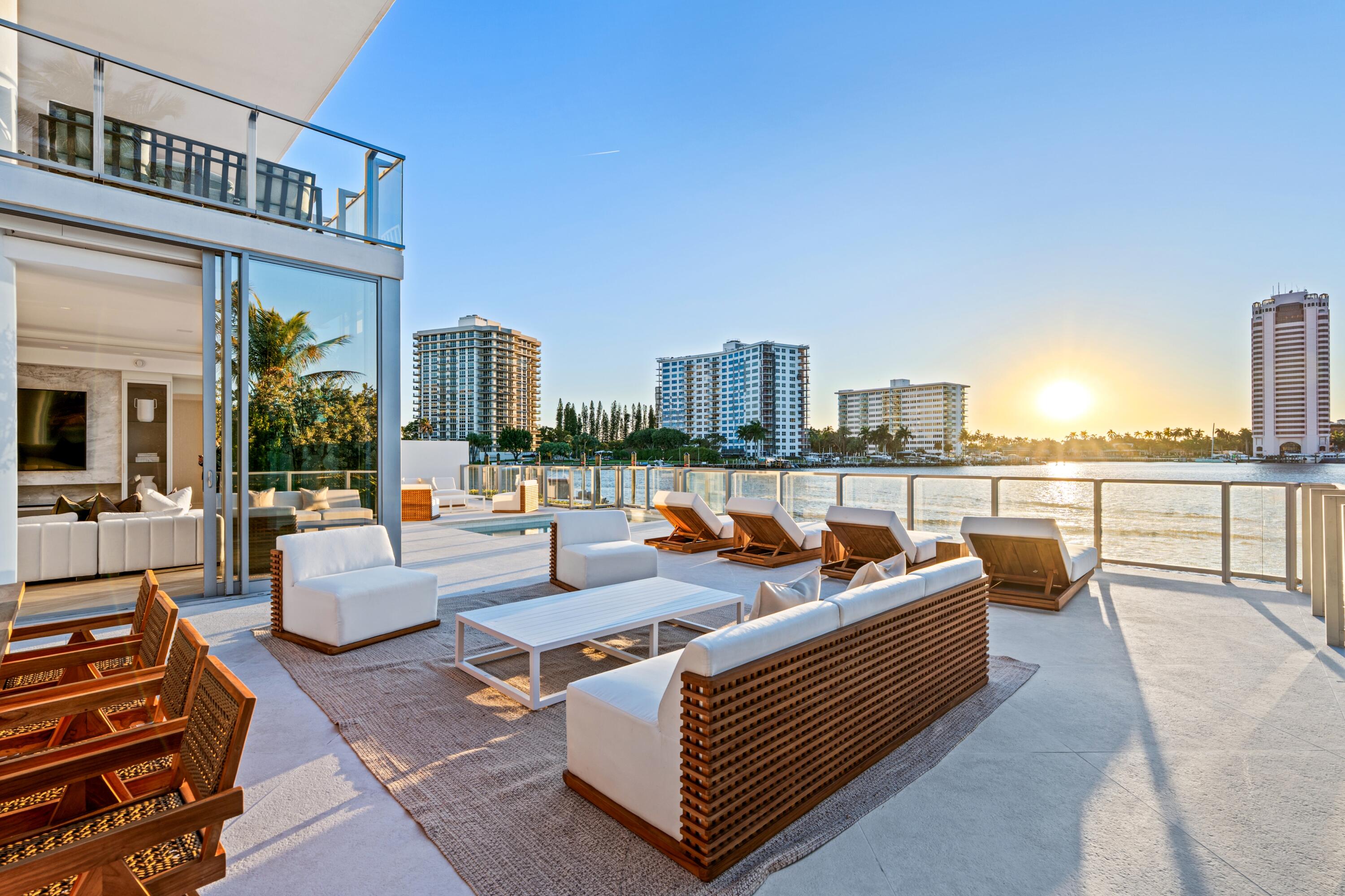725 S Ocean #101, Boca Raton FL 33432