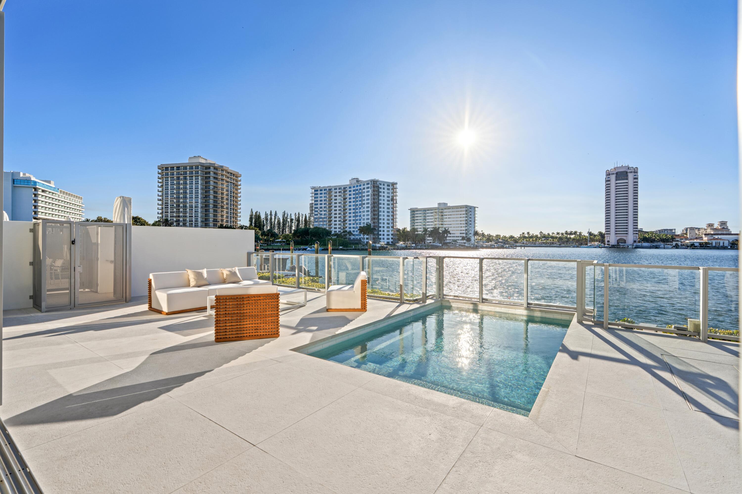 725 S Ocean #101, Boca Raton FL 33432