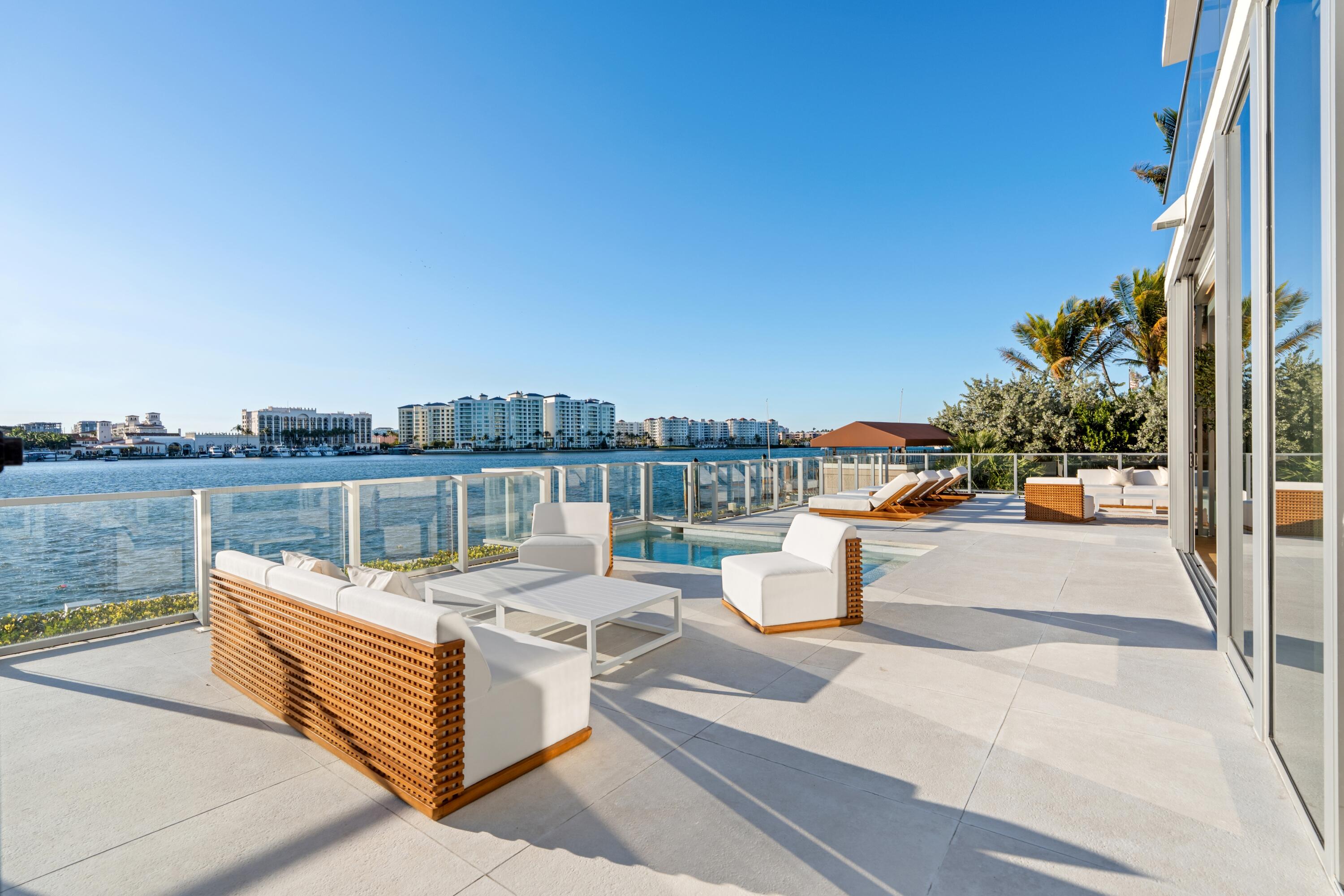 725 S Ocean #101, Boca Raton FL 33432