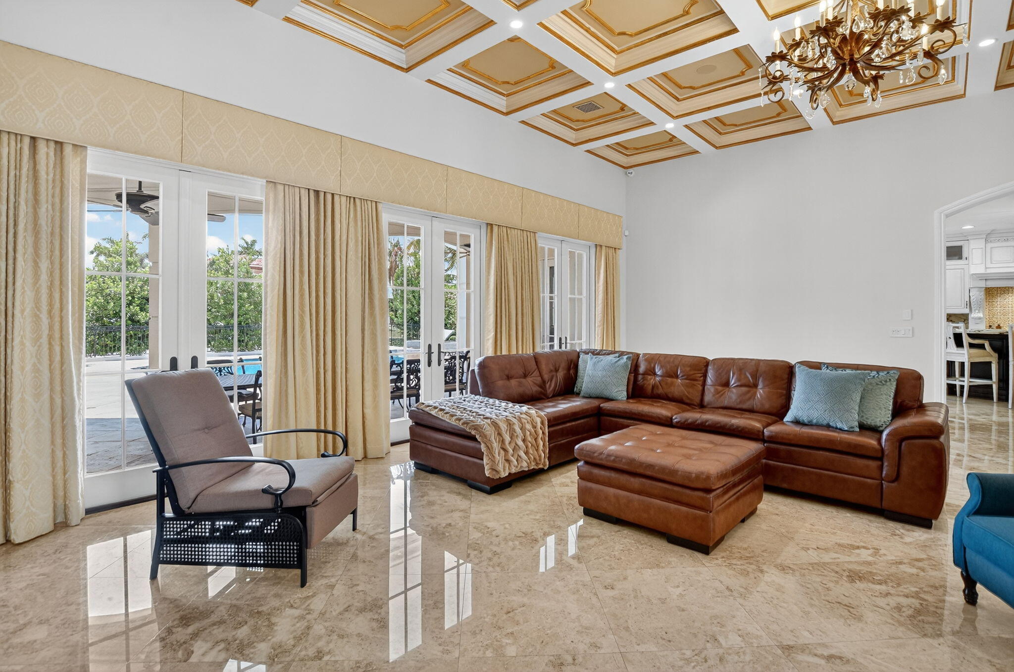 377 E Coconut Palm, Boca Raton FL 33432