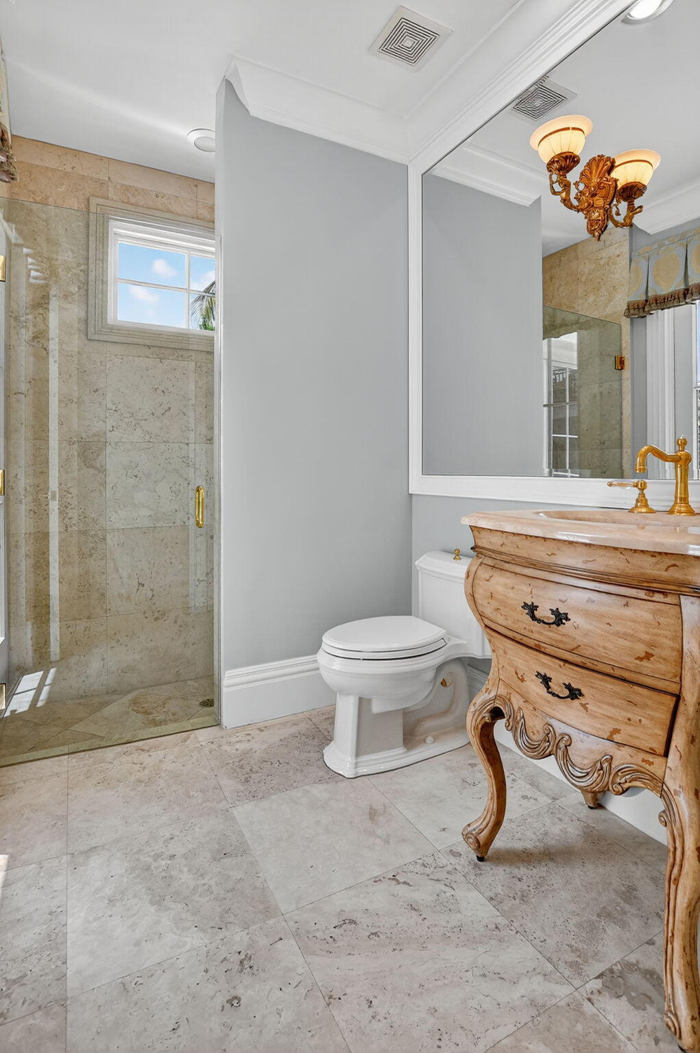 377 E Coconut Palm, Boca Raton FL 33432