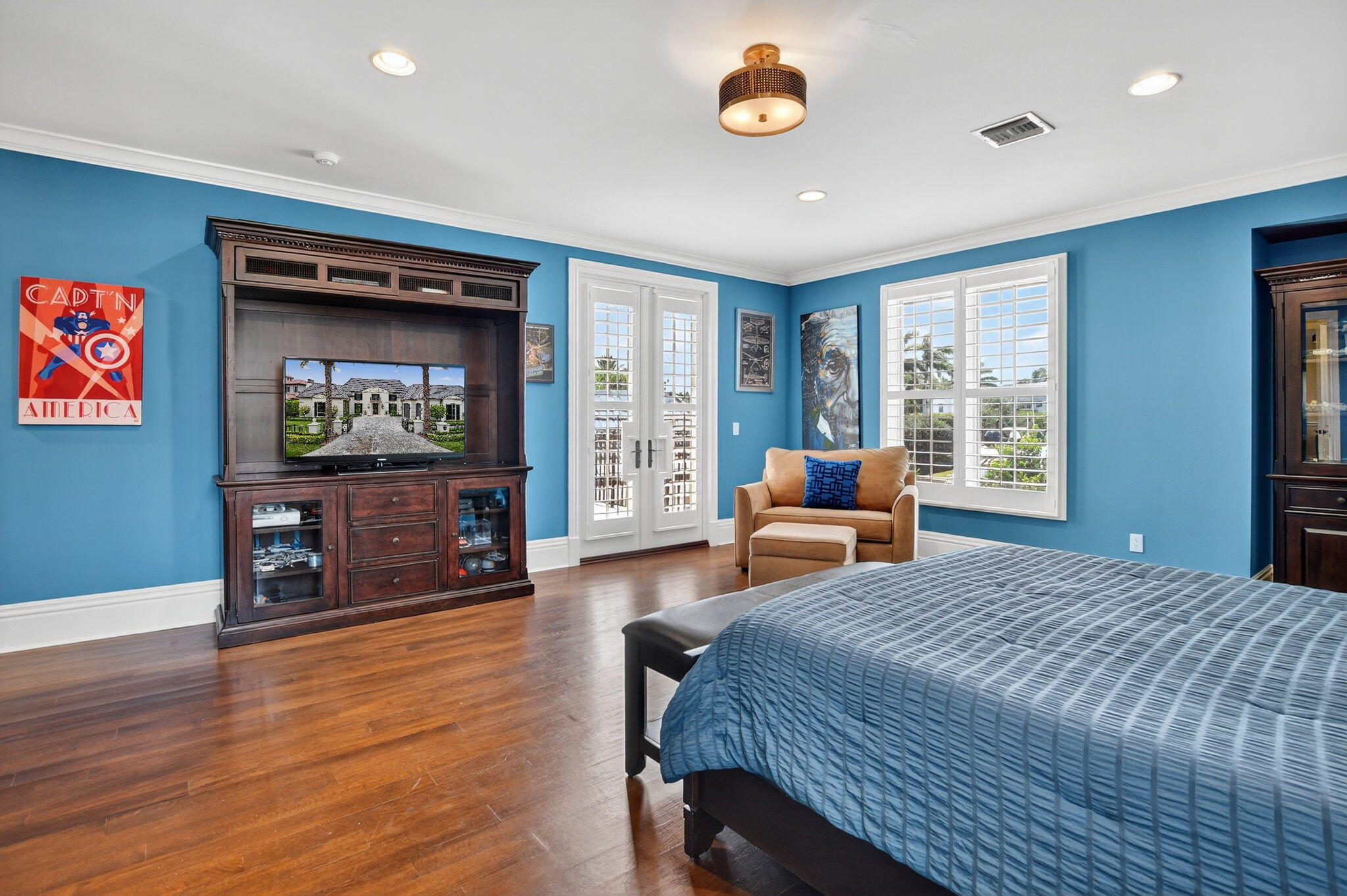 377 E Coconut Palm, Boca Raton FL 33432