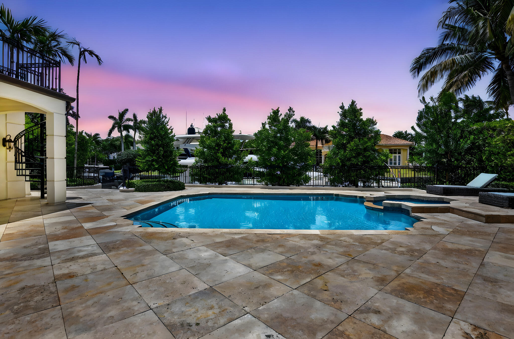 377 E Coconut Palm, Boca Raton FL 33432