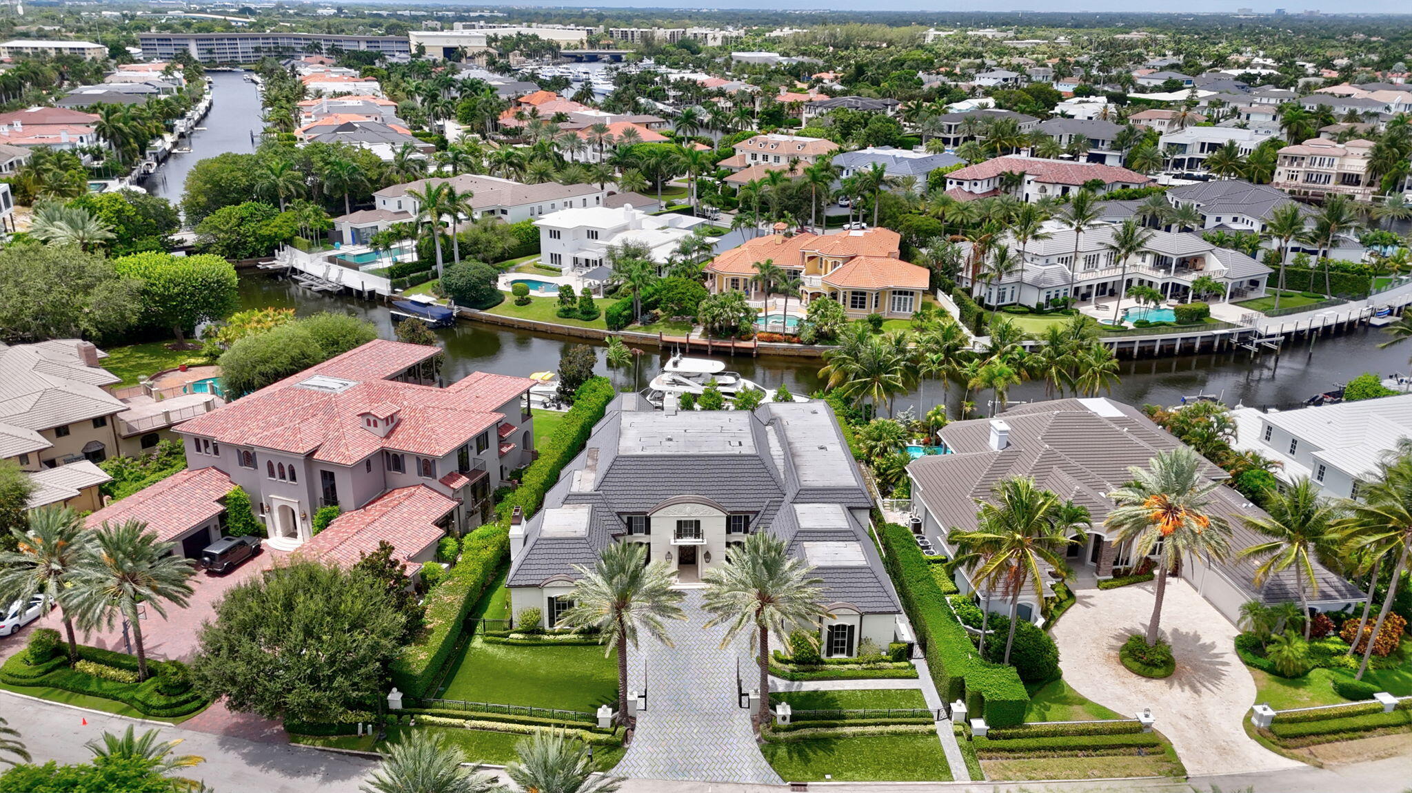 377 E Coconut Palm, Boca Raton FL 33432