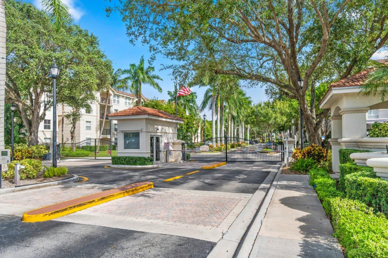 1302 Tuscany, Boynton Beach FL 33435